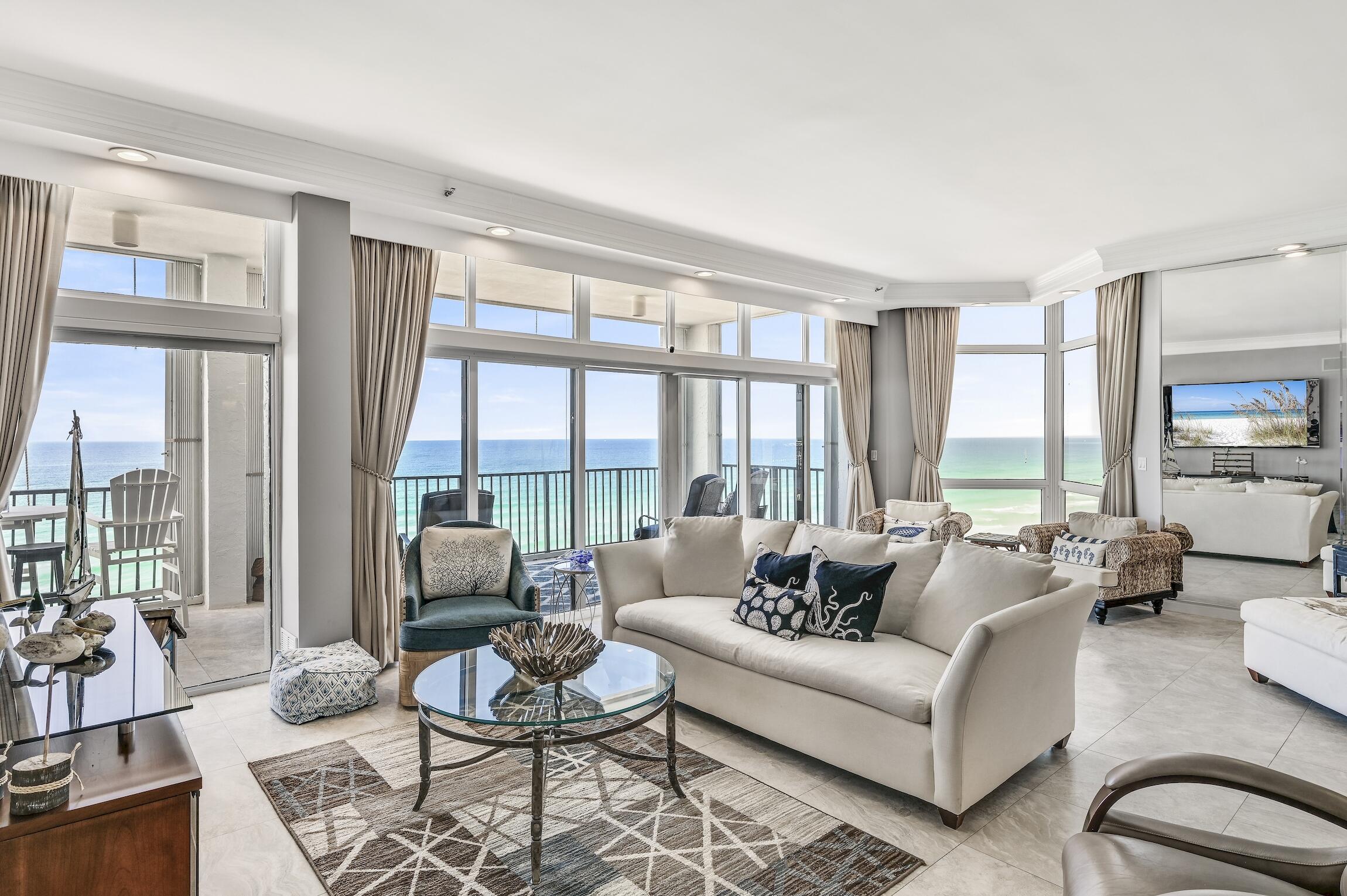 REGENCY TOWERS - Residential