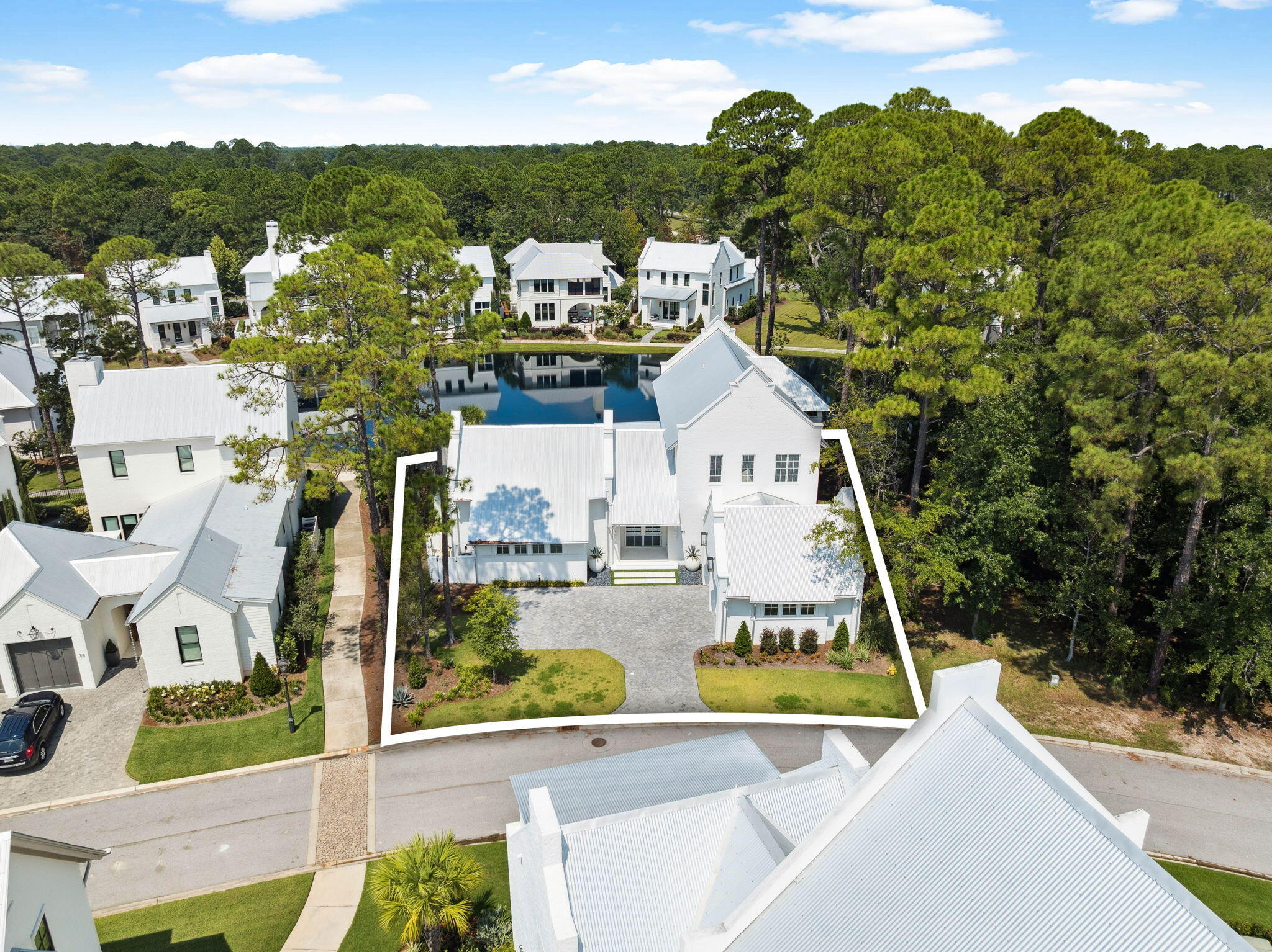 CHURCHILL OAKS - Residential