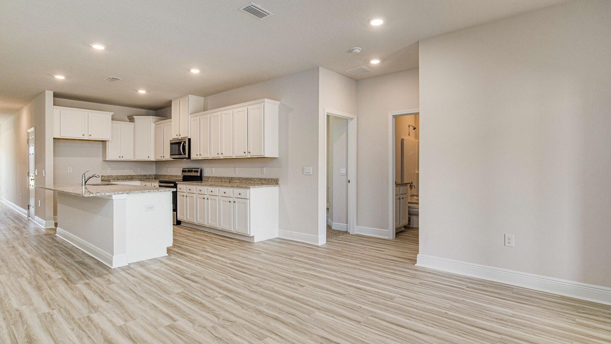 PLANTATION WOODS - Residential
