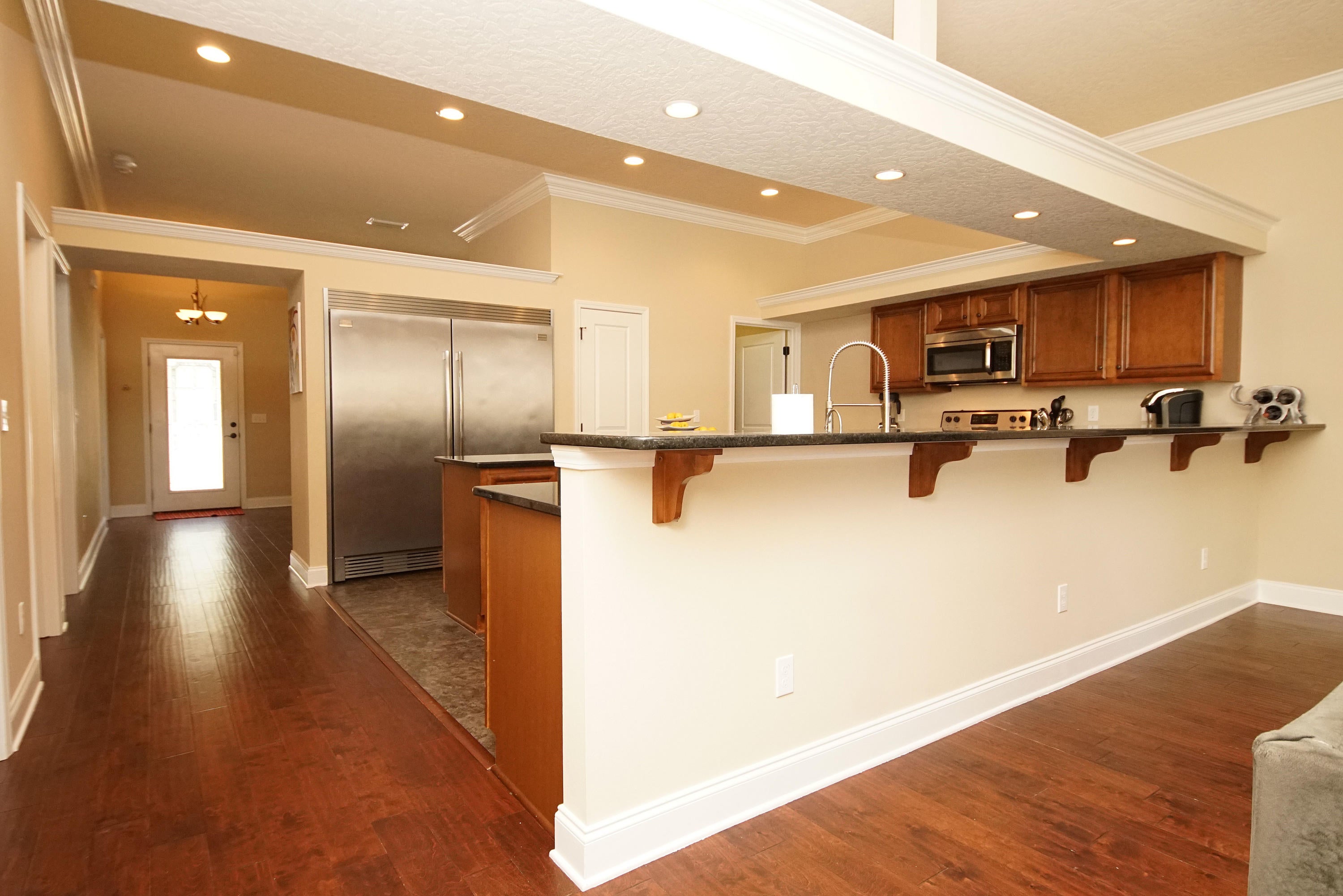 SUNSET STRIP - Residential