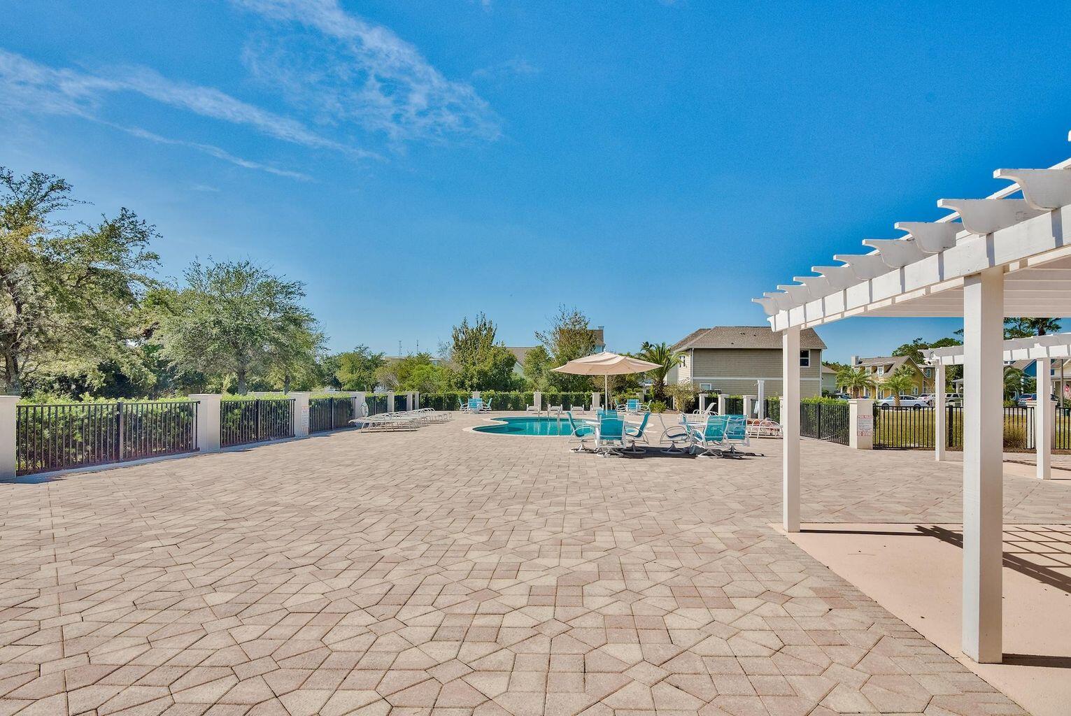 HARRISON'S WALK - Residential Lease