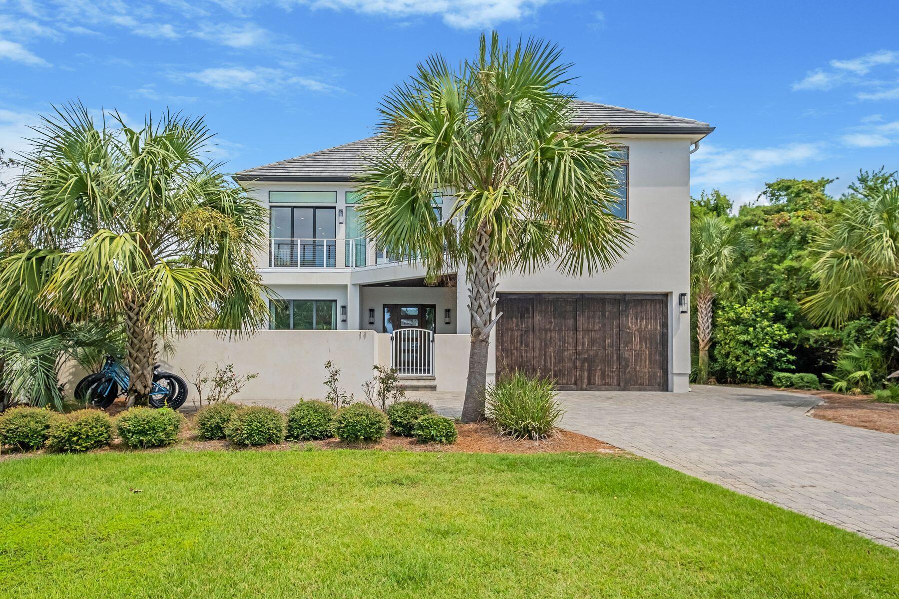 AVALON BEACH ESTATES - Residential