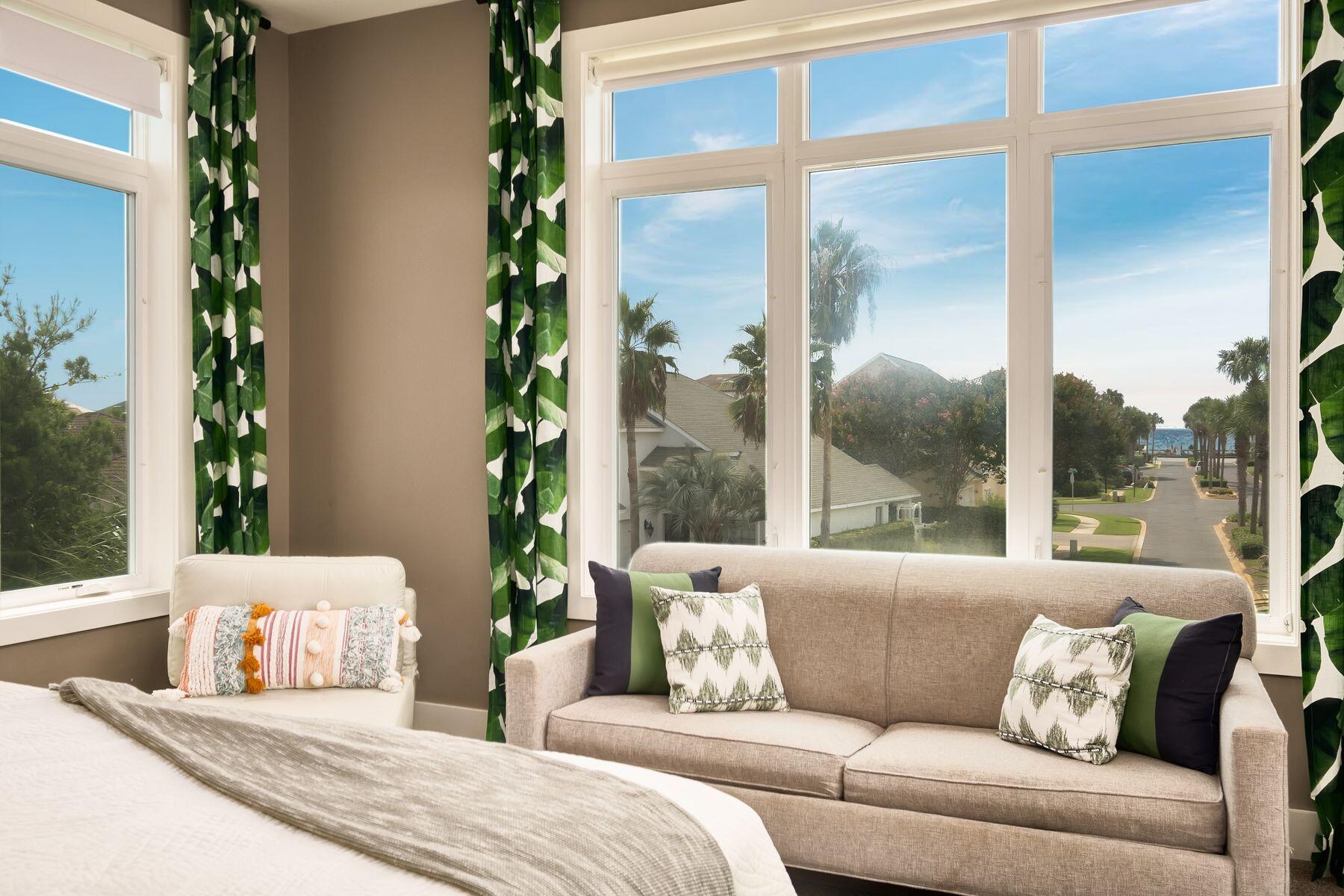 AVALON BEACH ESTATES - Residential