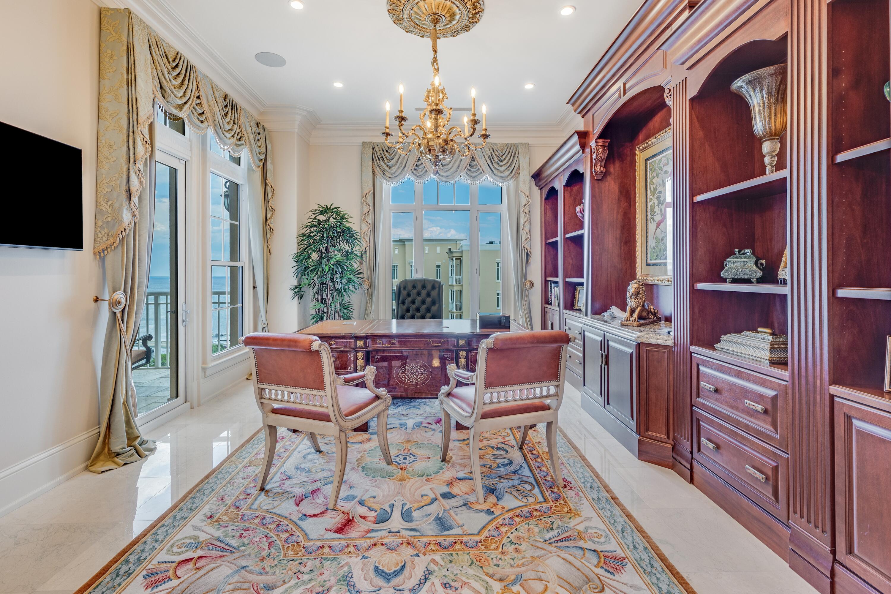ONE WATER PLACE AT KELLY PLANTATION - Residential