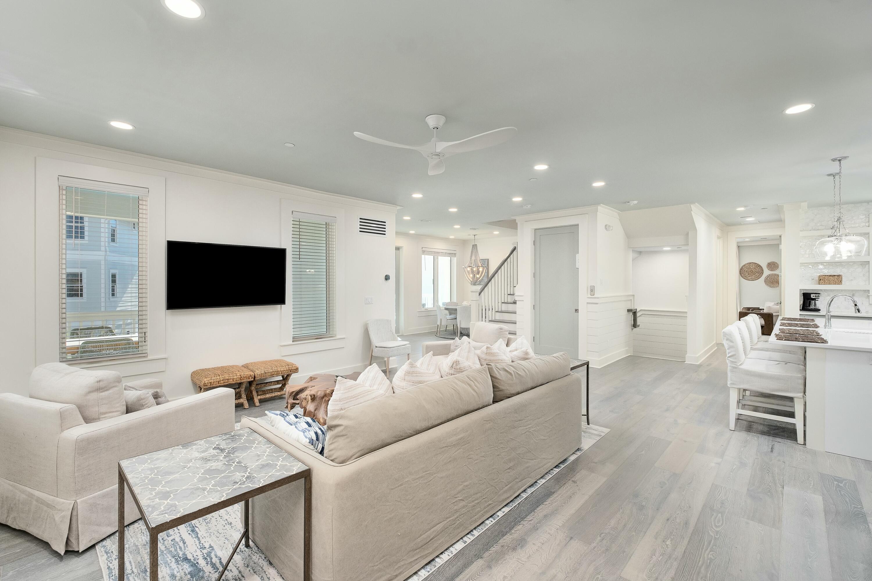 CARILLON BEACH - Residential
