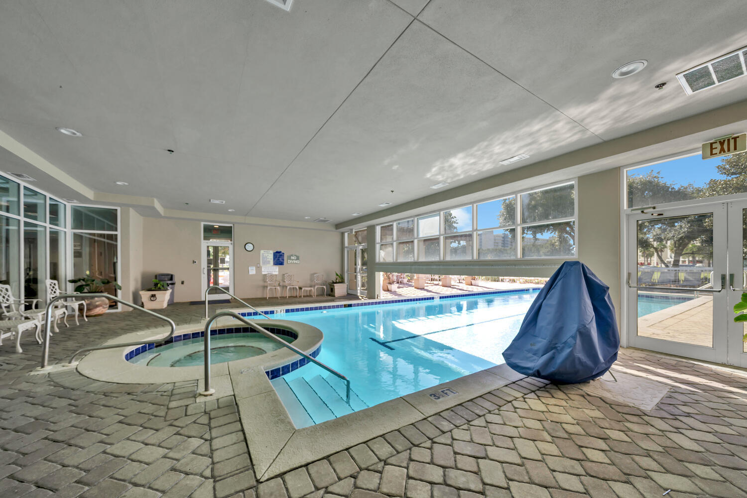 ST CROIX AT SILVER SHELLS - Residential
