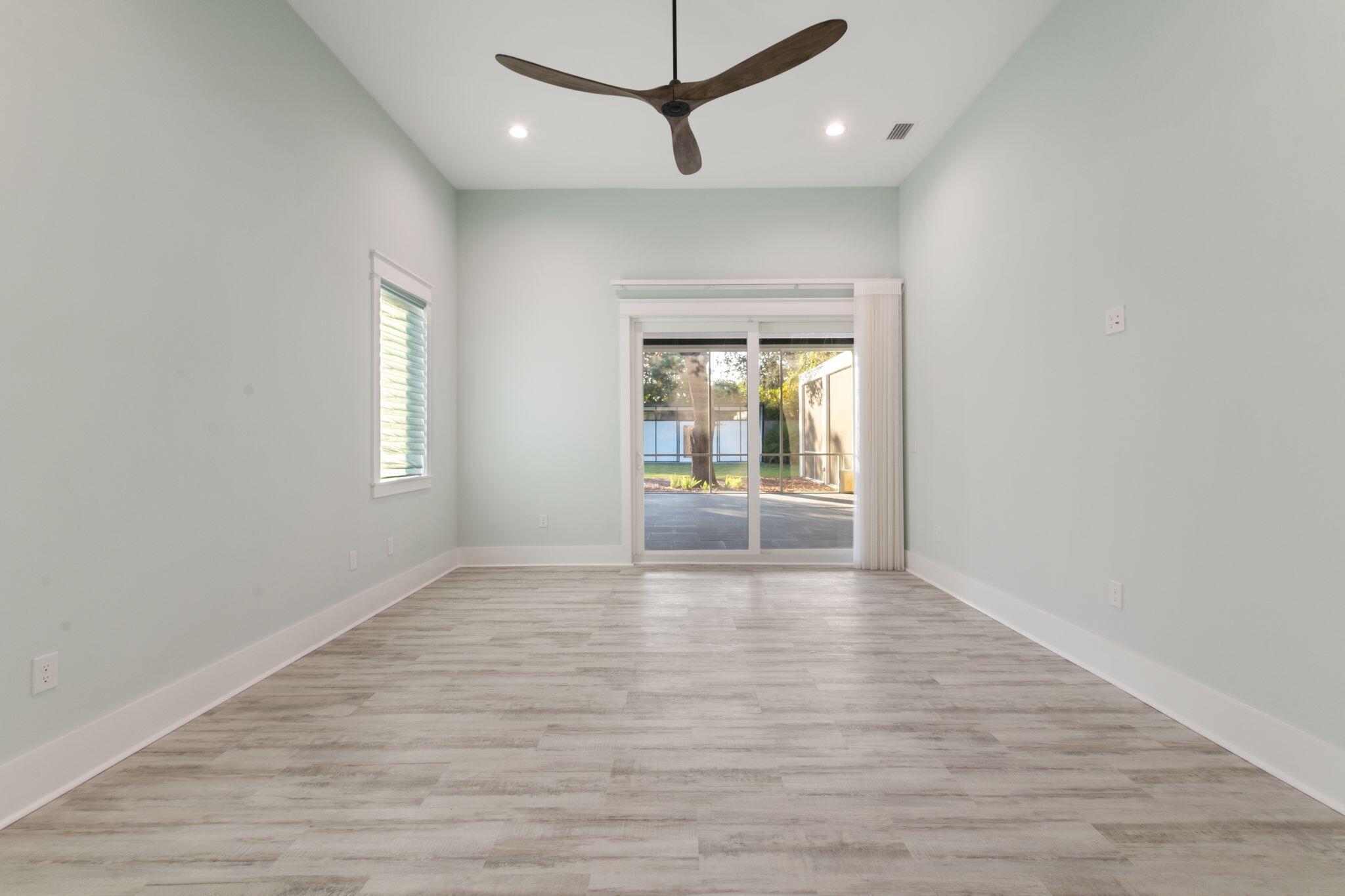 SANDESTIN ESTATES - Residential