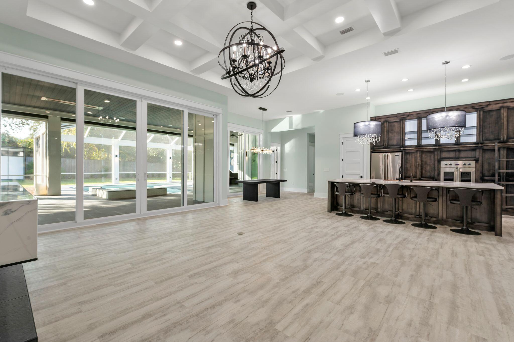 SANDESTIN ESTATES - Residential