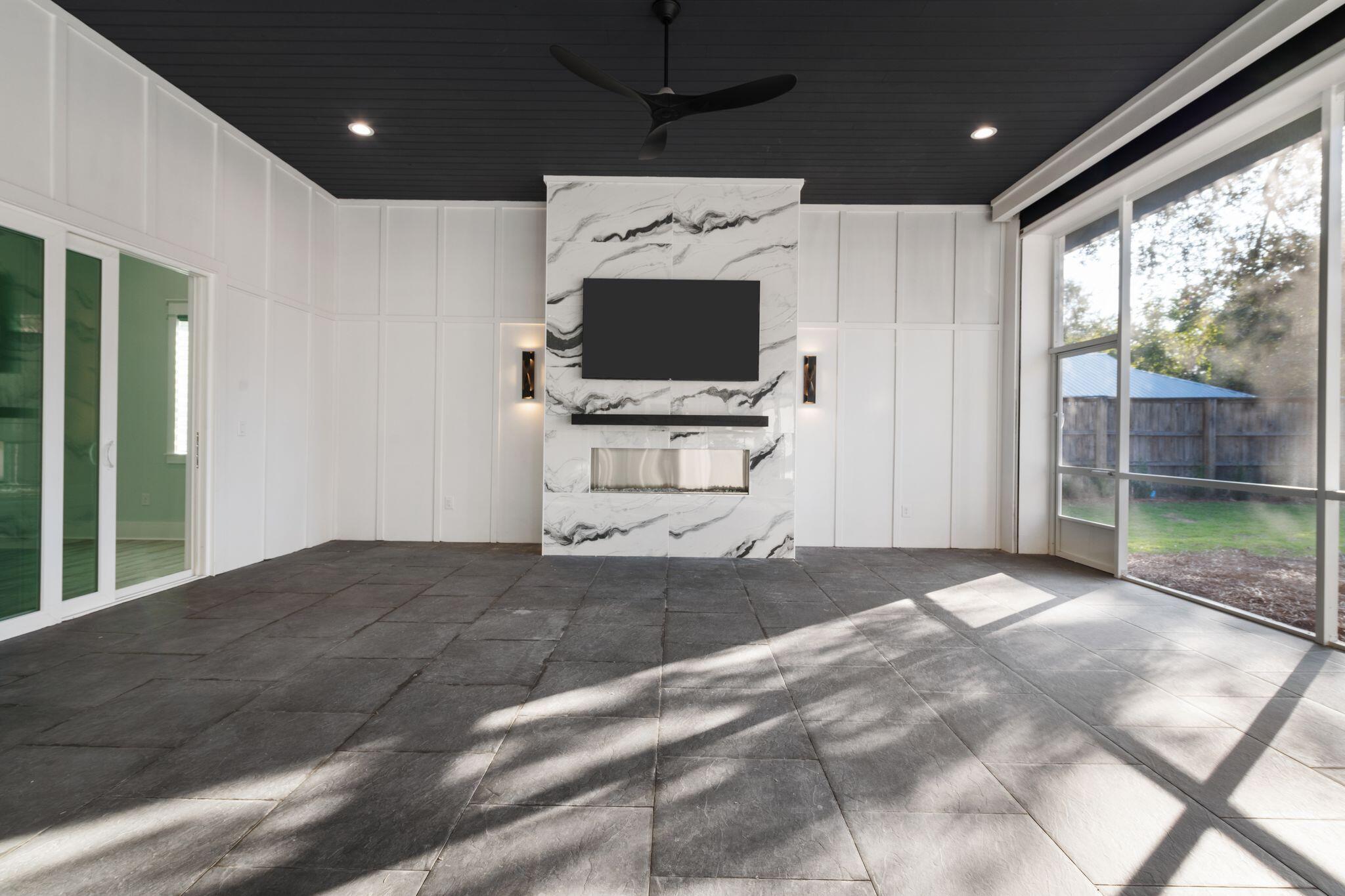 SANDESTIN ESTATES - Residential