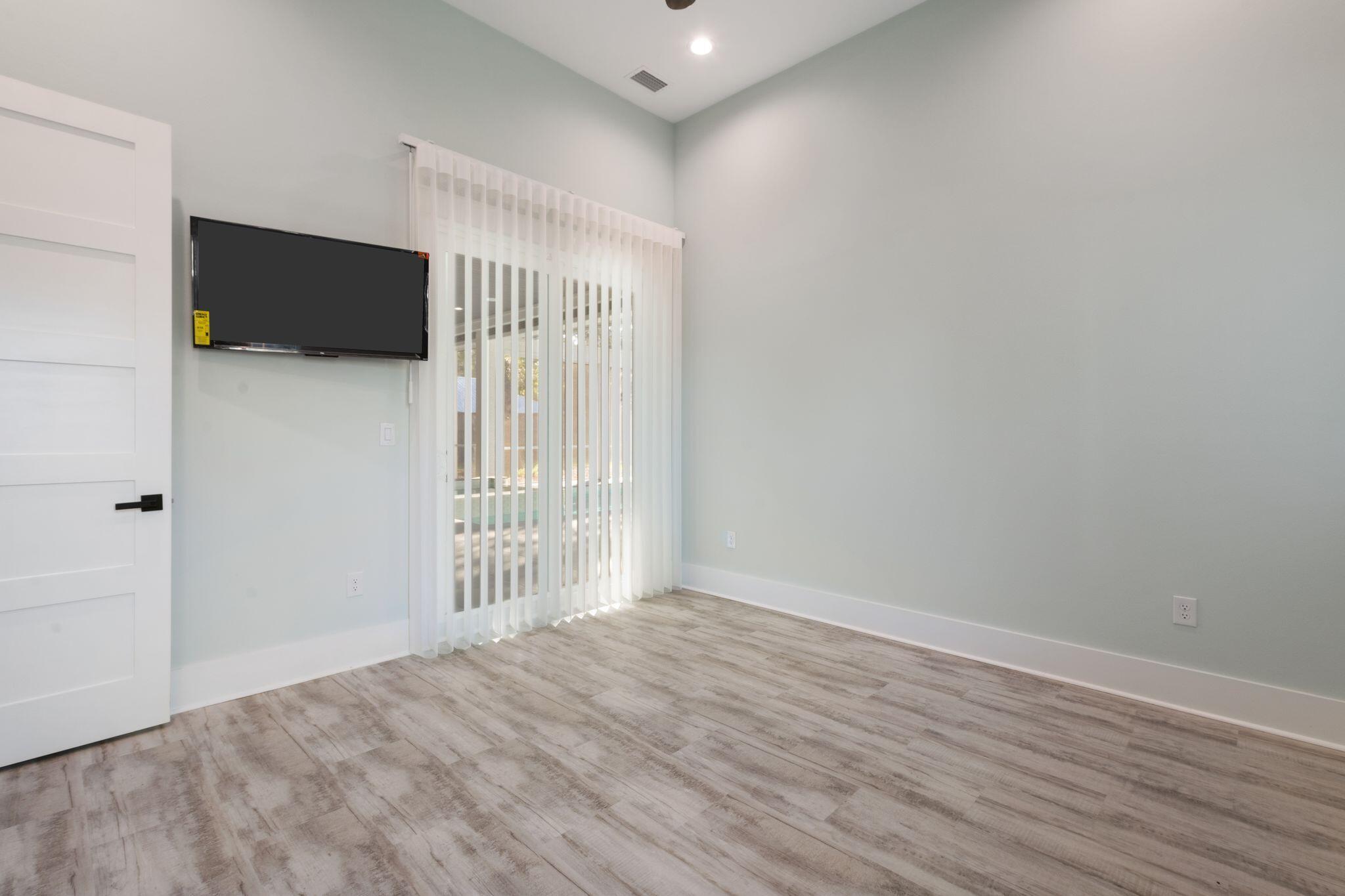 SANDESTIN ESTATES - Residential