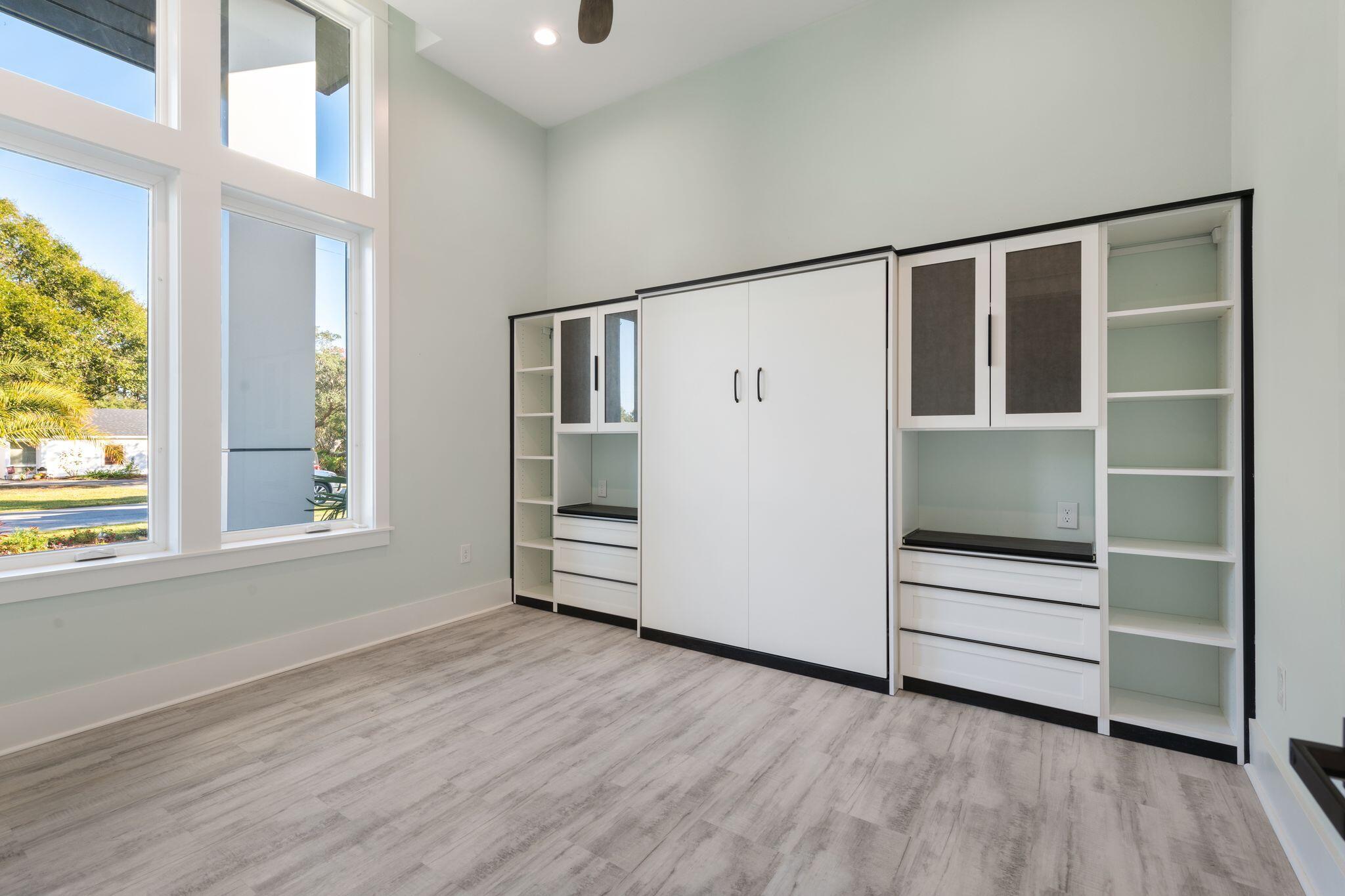 SANDESTIN ESTATES - Residential