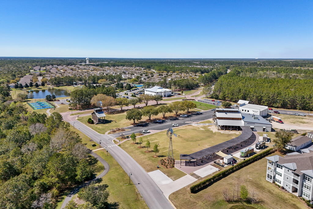 HAMMOCK BAY - Residential