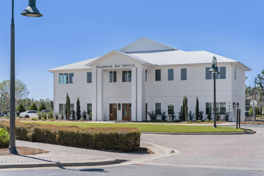 HAMMOCK BAY - Residential