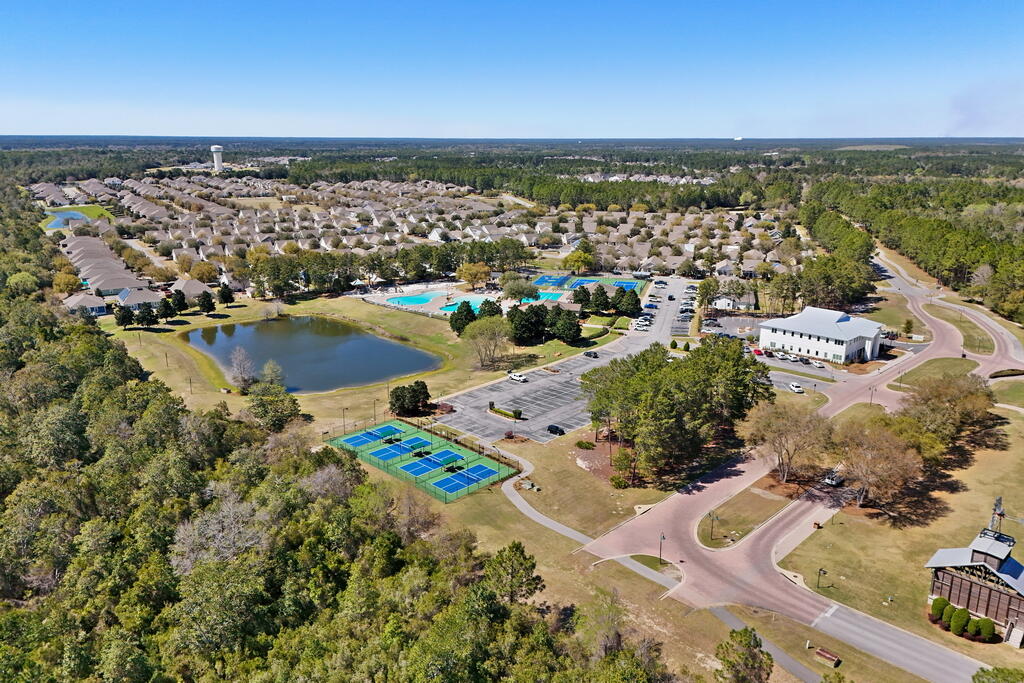 HAMMOCK BAY - Residential