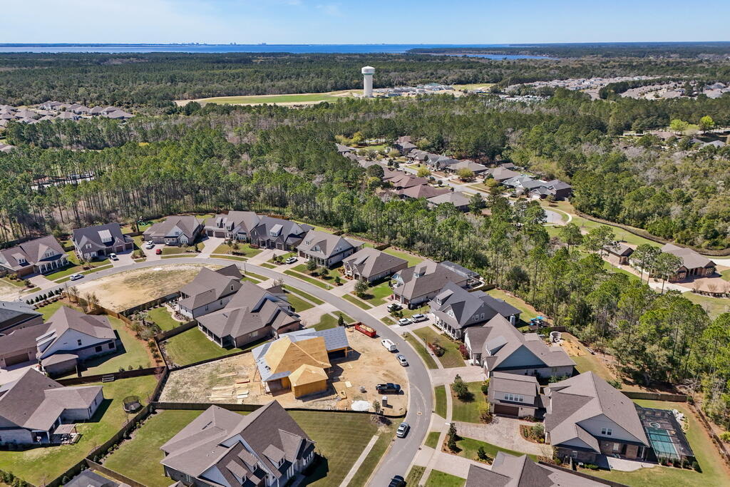 HAMMOCK BAY - Residential