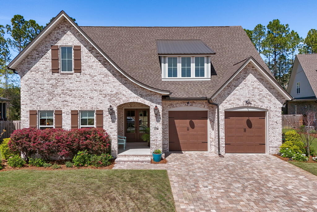 HAMMOCK BAY - Residential
