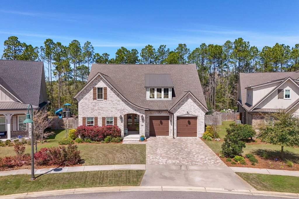 HAMMOCK BAY - Residential
