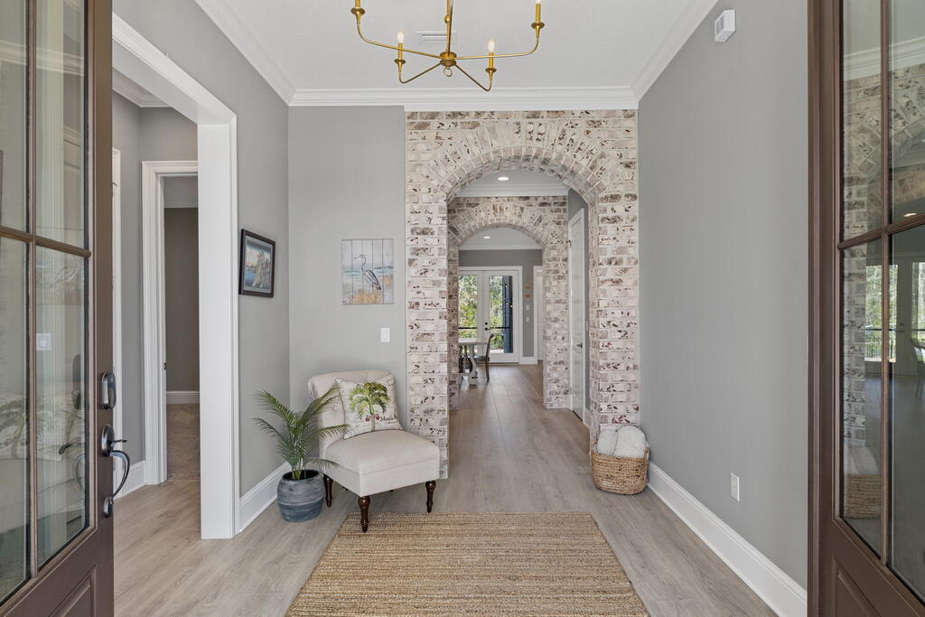 HAMMOCK BAY - Residential