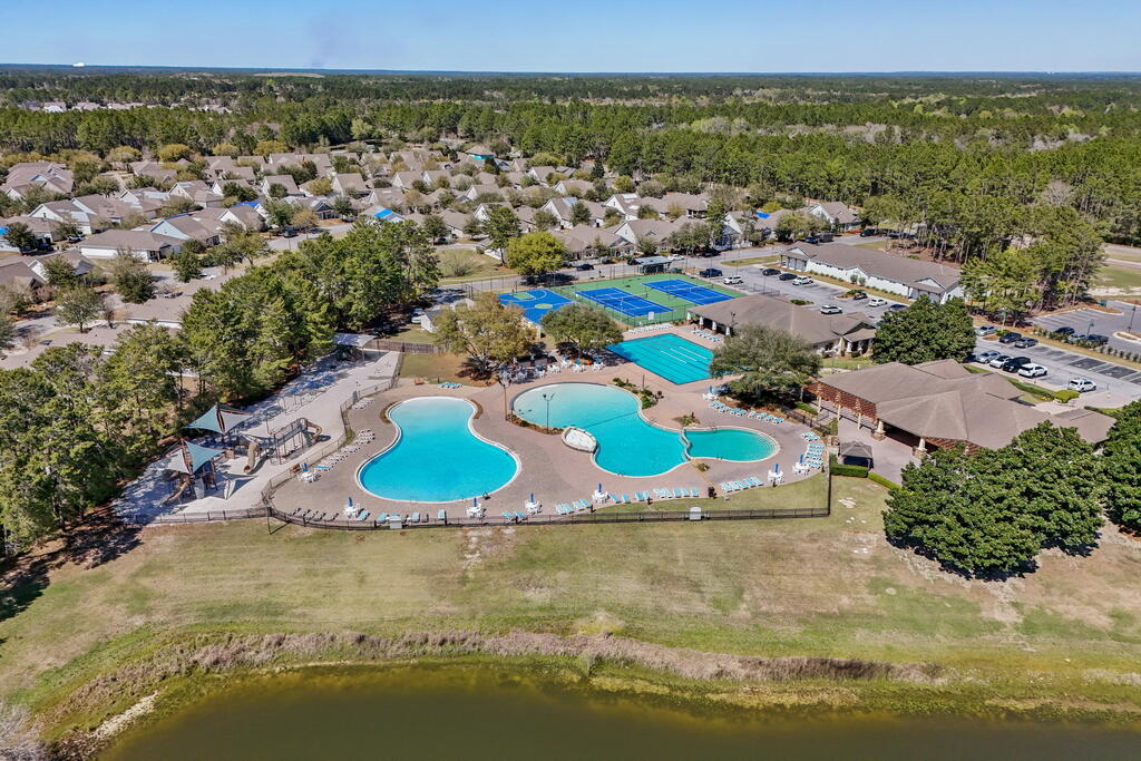 HAMMOCK BAY - Residential