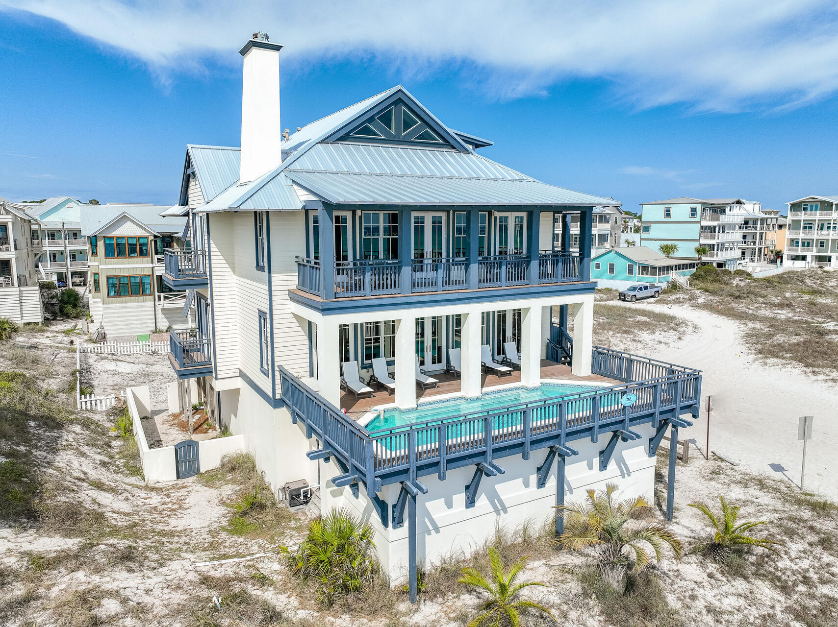 GRAYTON BEACH FRONT - Residential