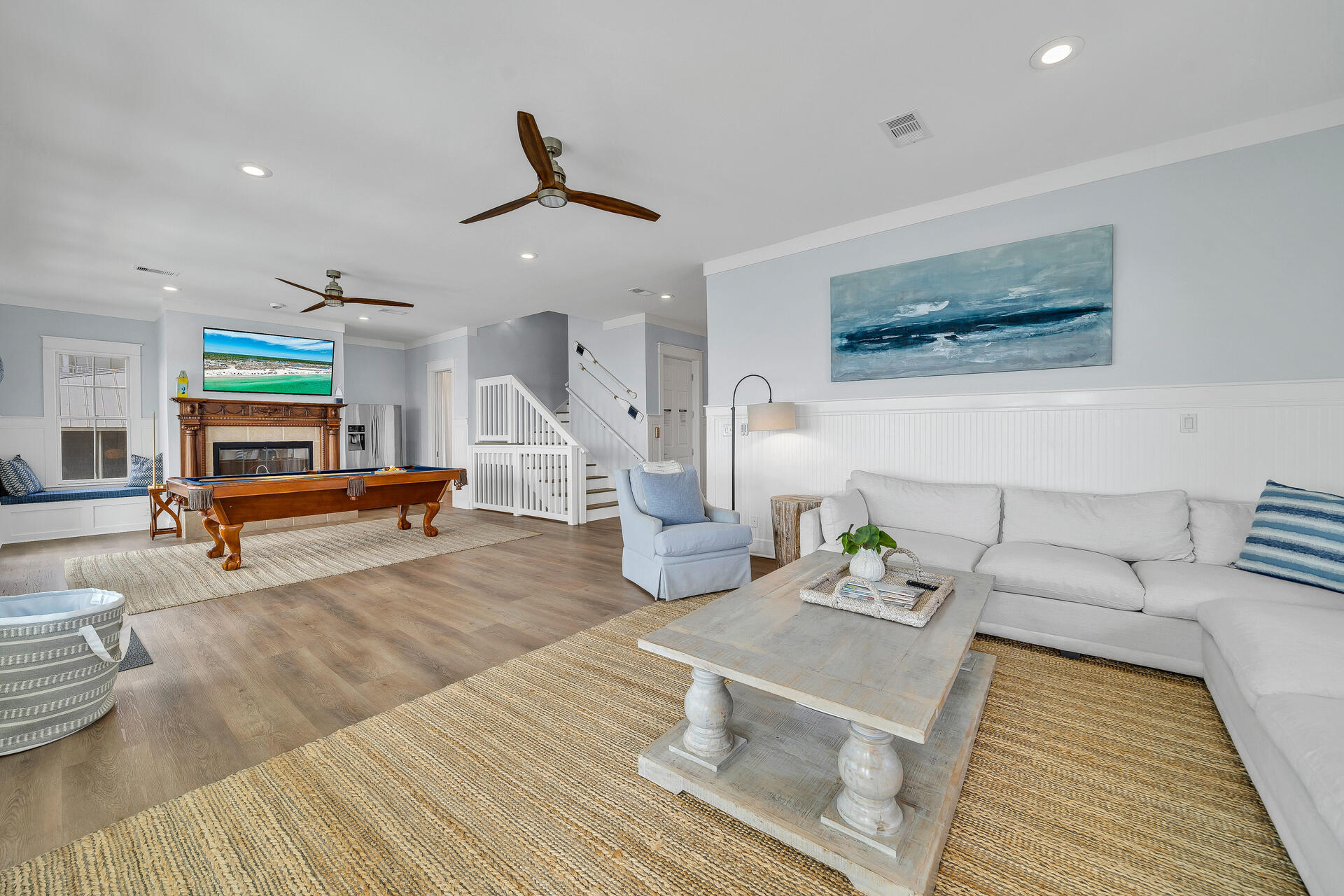 GRAYTON BEACH FRONT - Residential