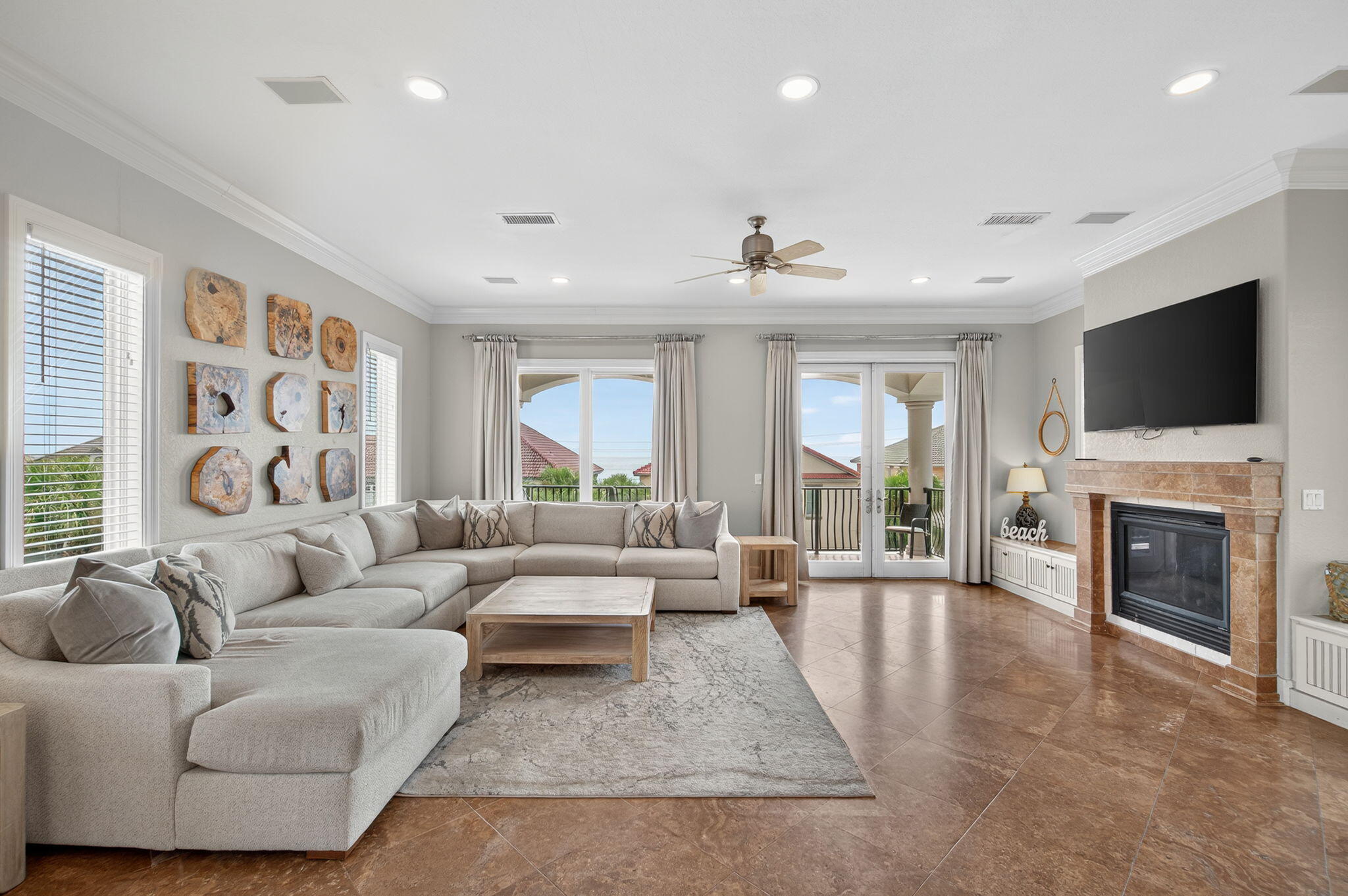 AVALON BEACH ESTATES - Residential