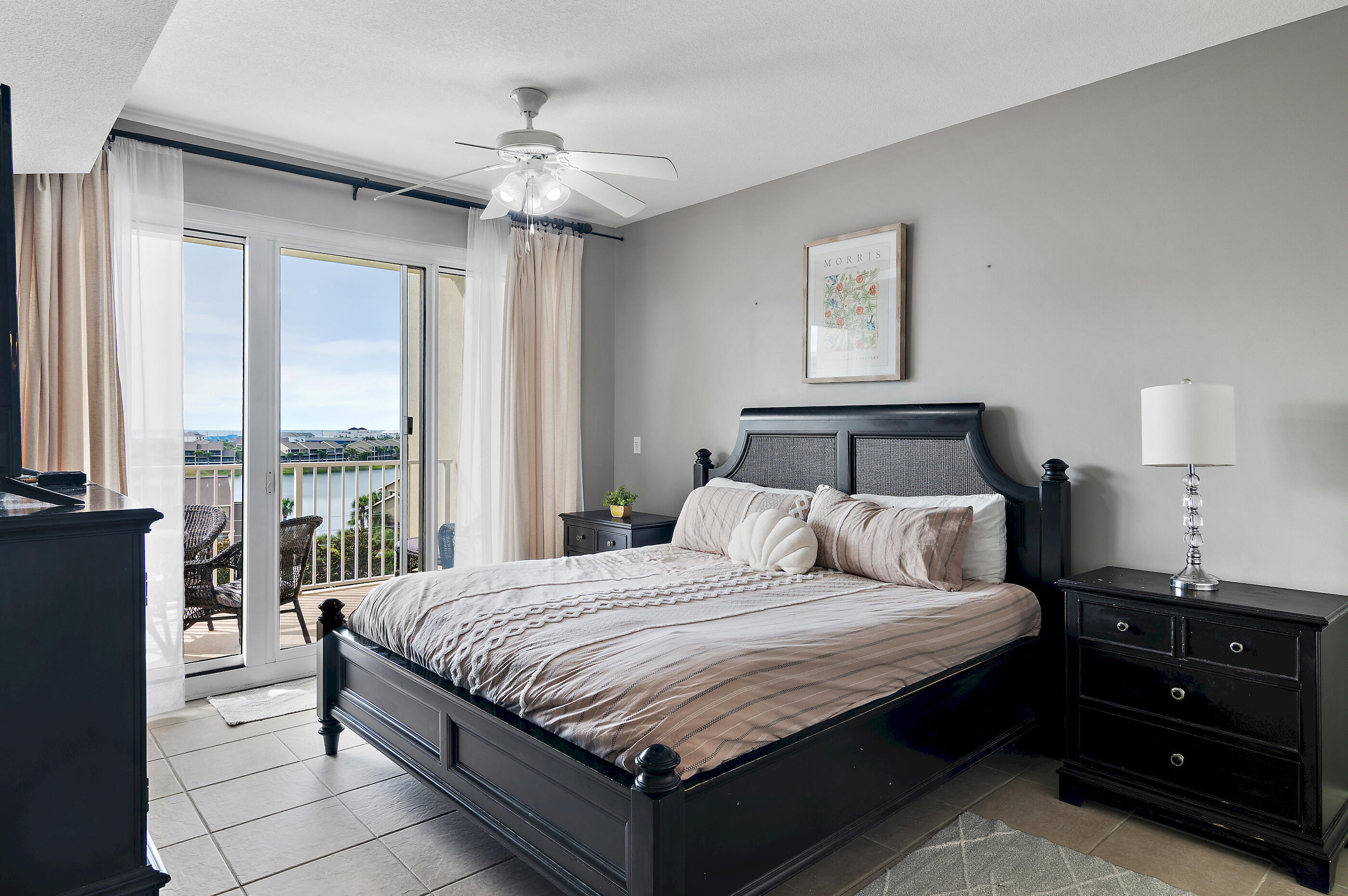 ARIEL DUNES II - Residential