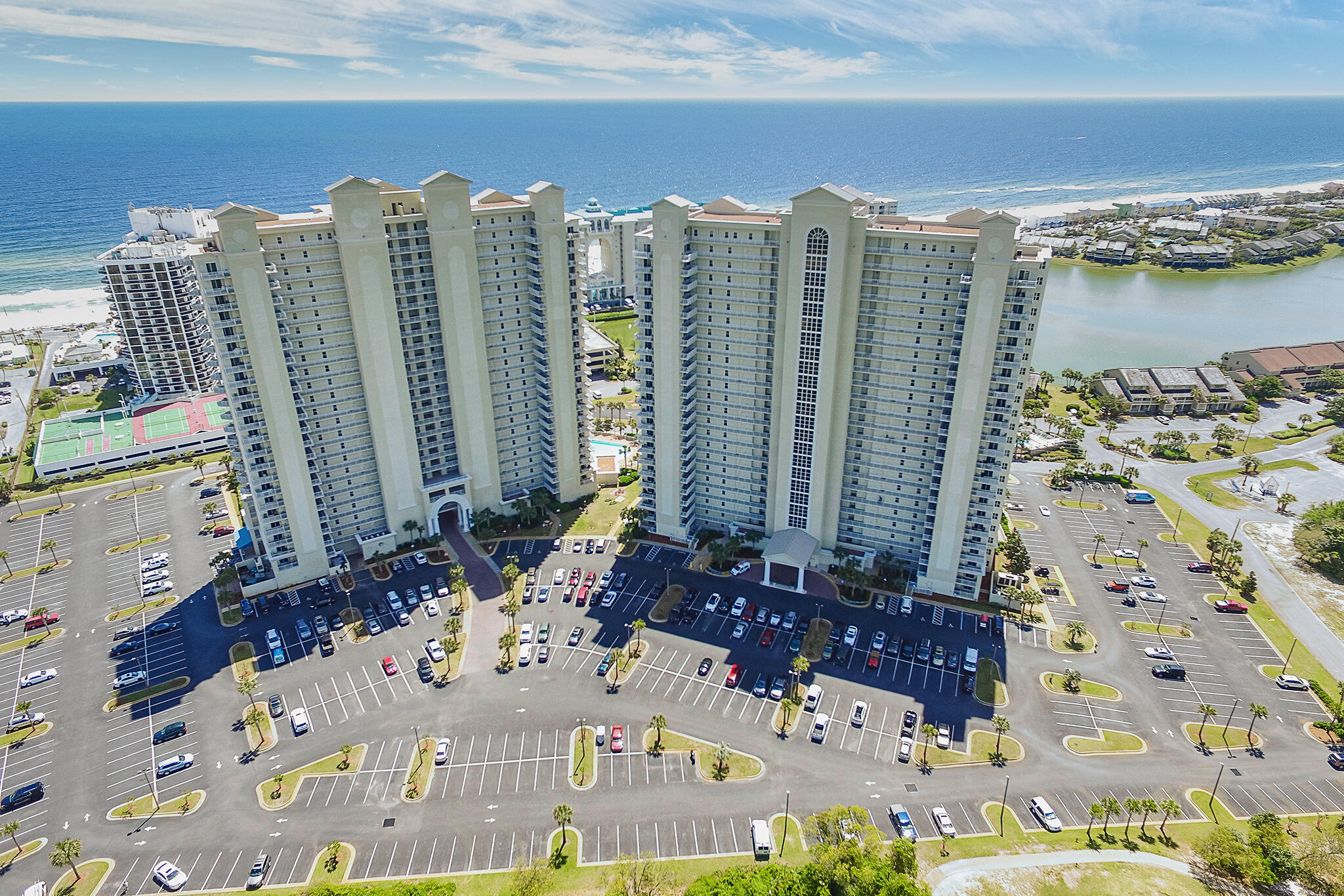 ARIEL DUNES II - Residential