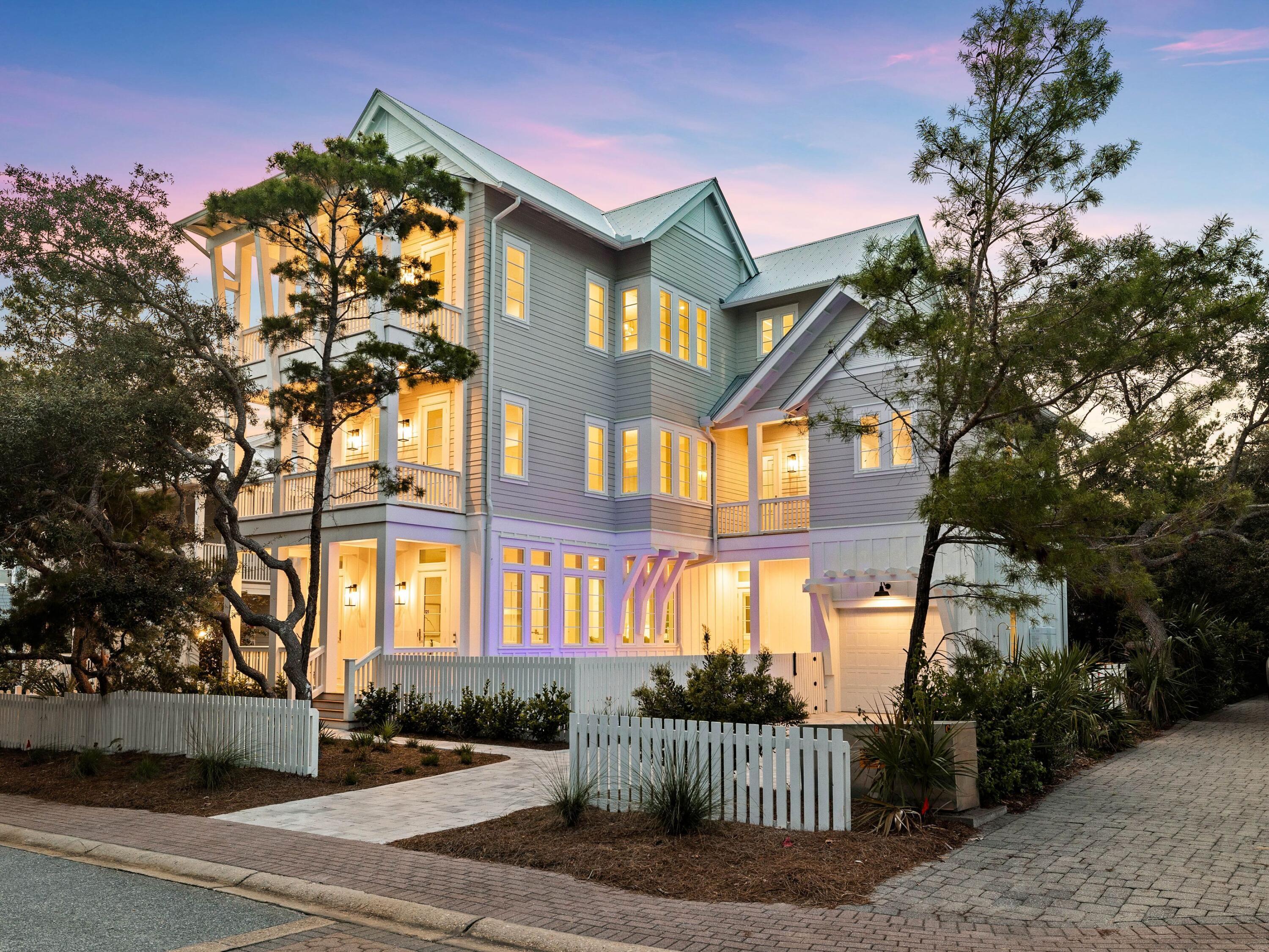 OLD FLORIDA BEACH - Residential