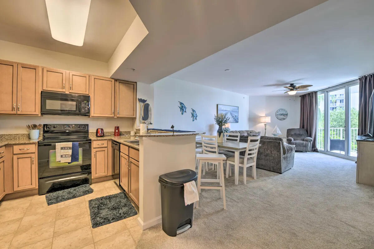THE PALMS OF DESTIN - Residential