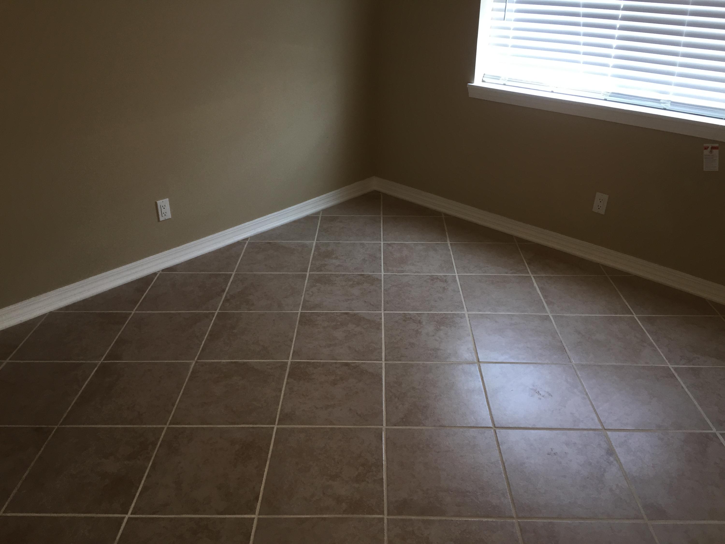 FINISTERRA CONDO - Residential Lease