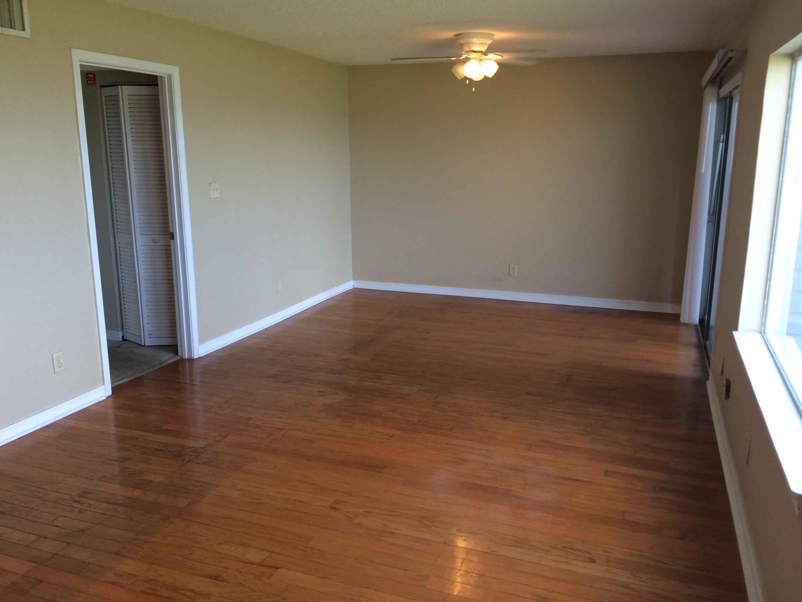 FINISTERRA CONDO - Residential Lease