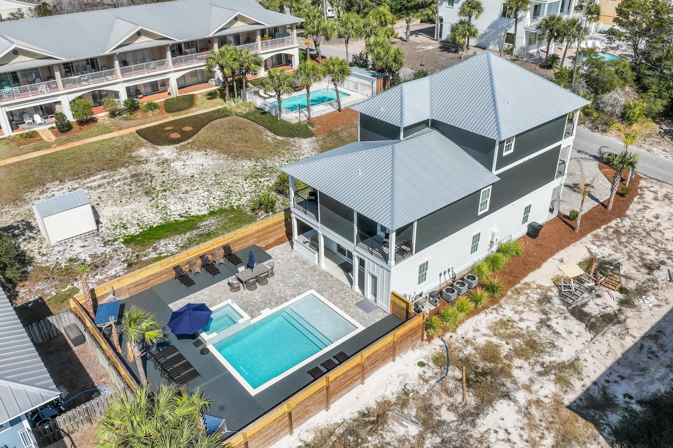 Sandtrap Road - Residential