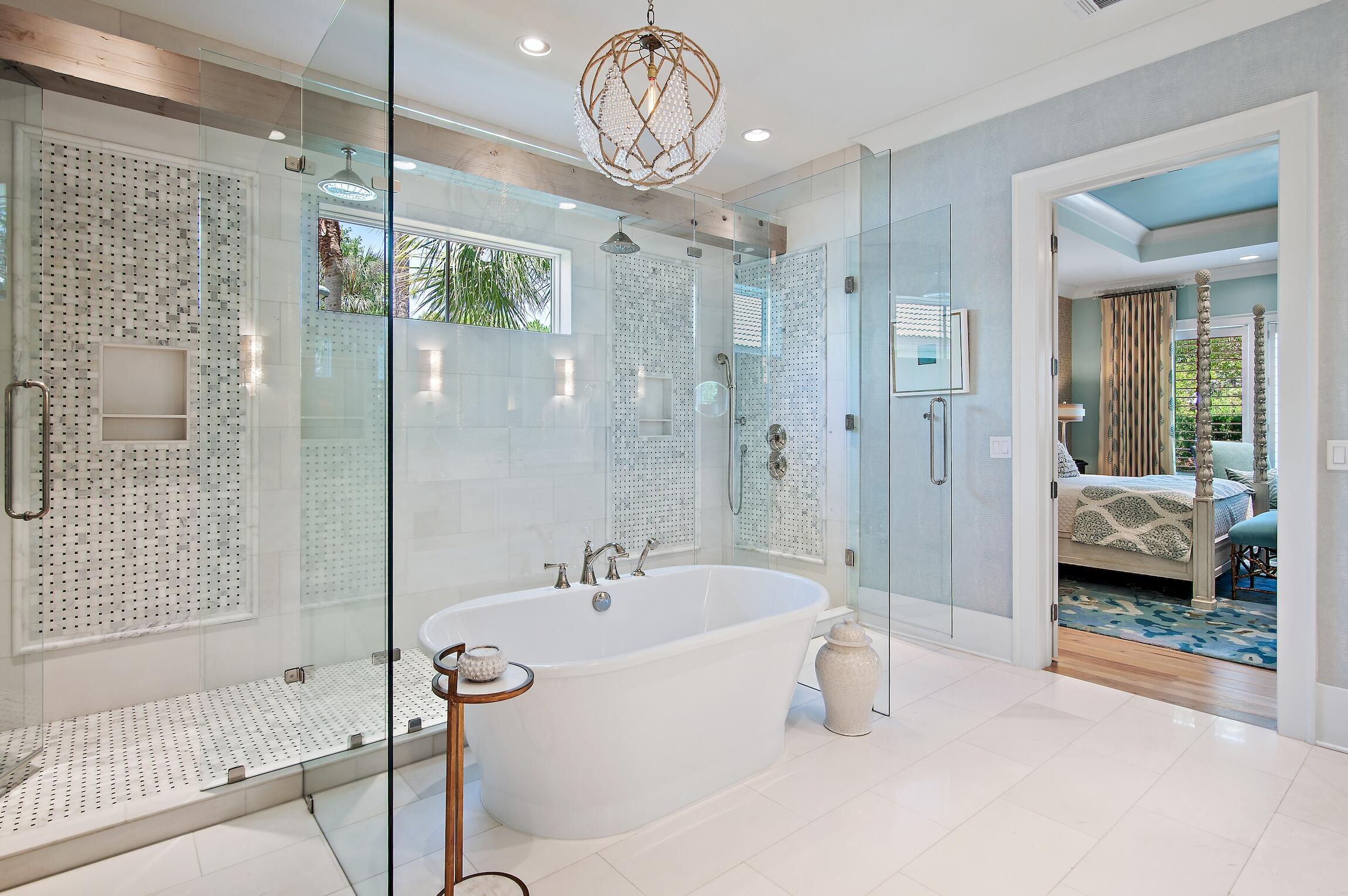 REGATTA BAY - Residential