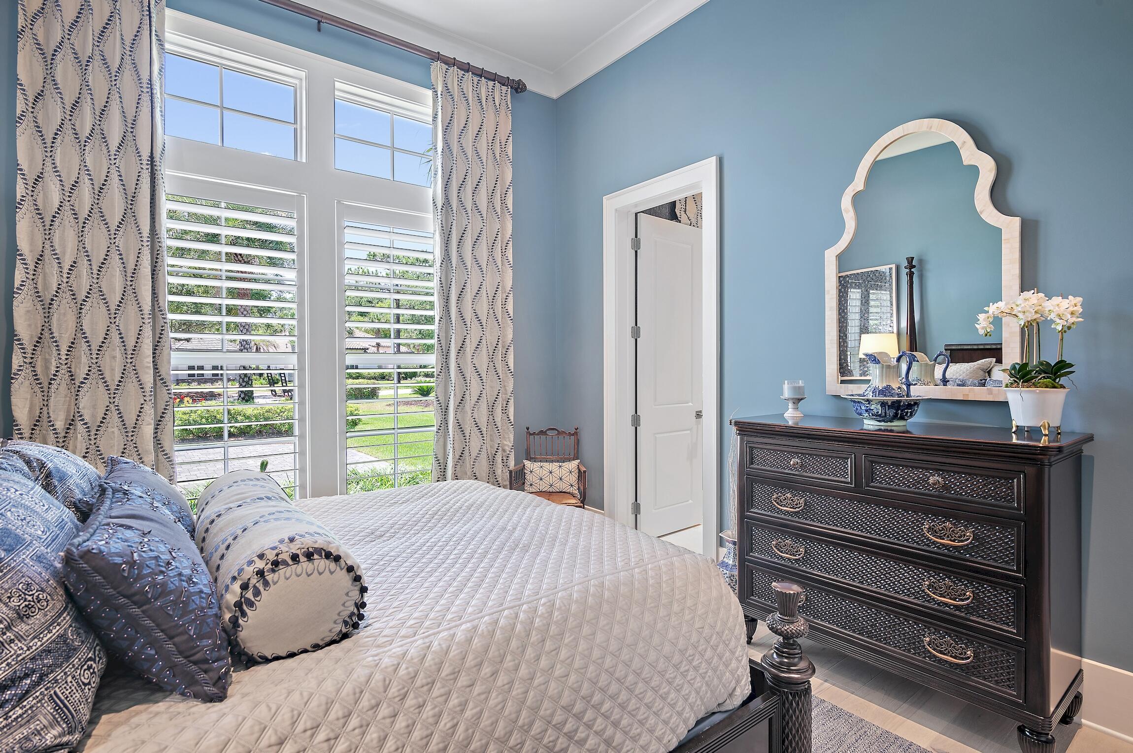 REGATTA BAY - Residential