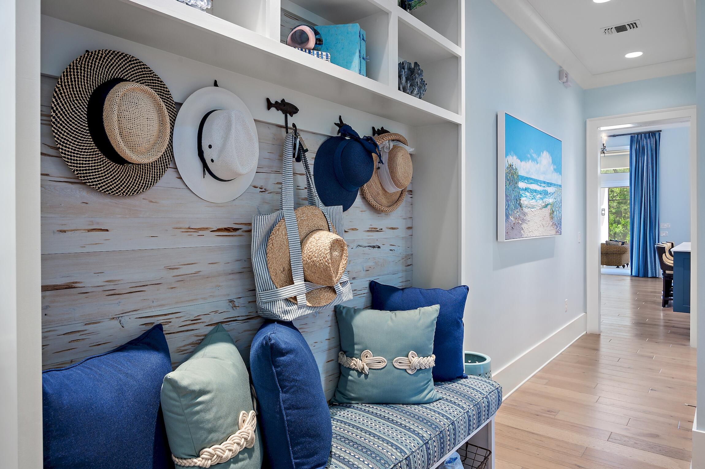 REGATTA BAY - Residential