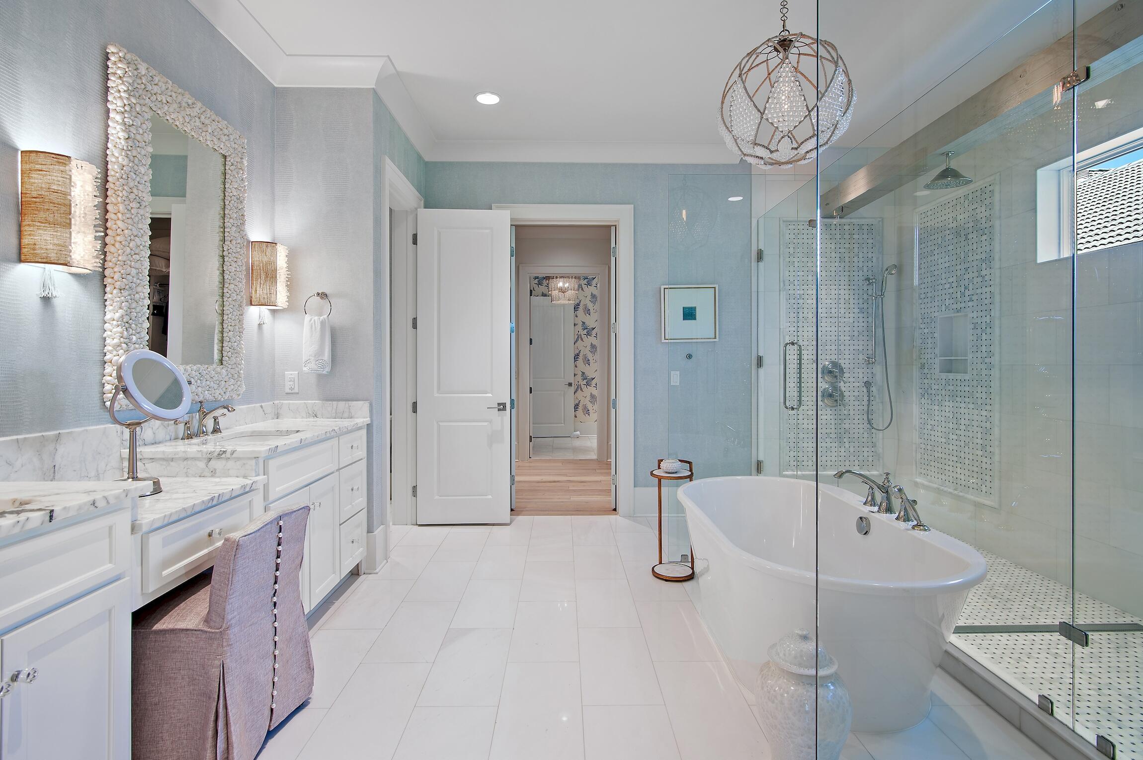REGATTA BAY - Residential