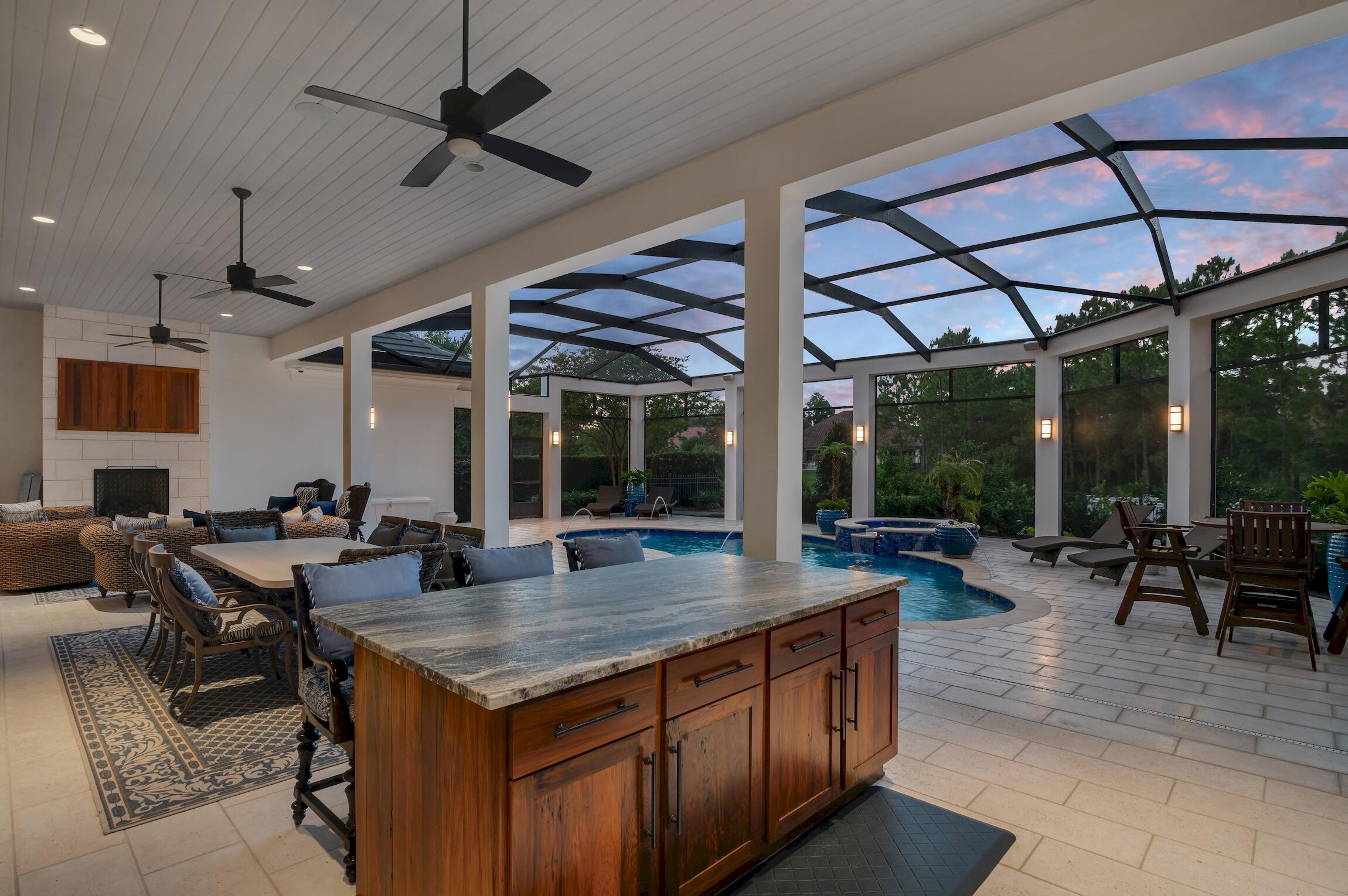 REGATTA BAY - Residential