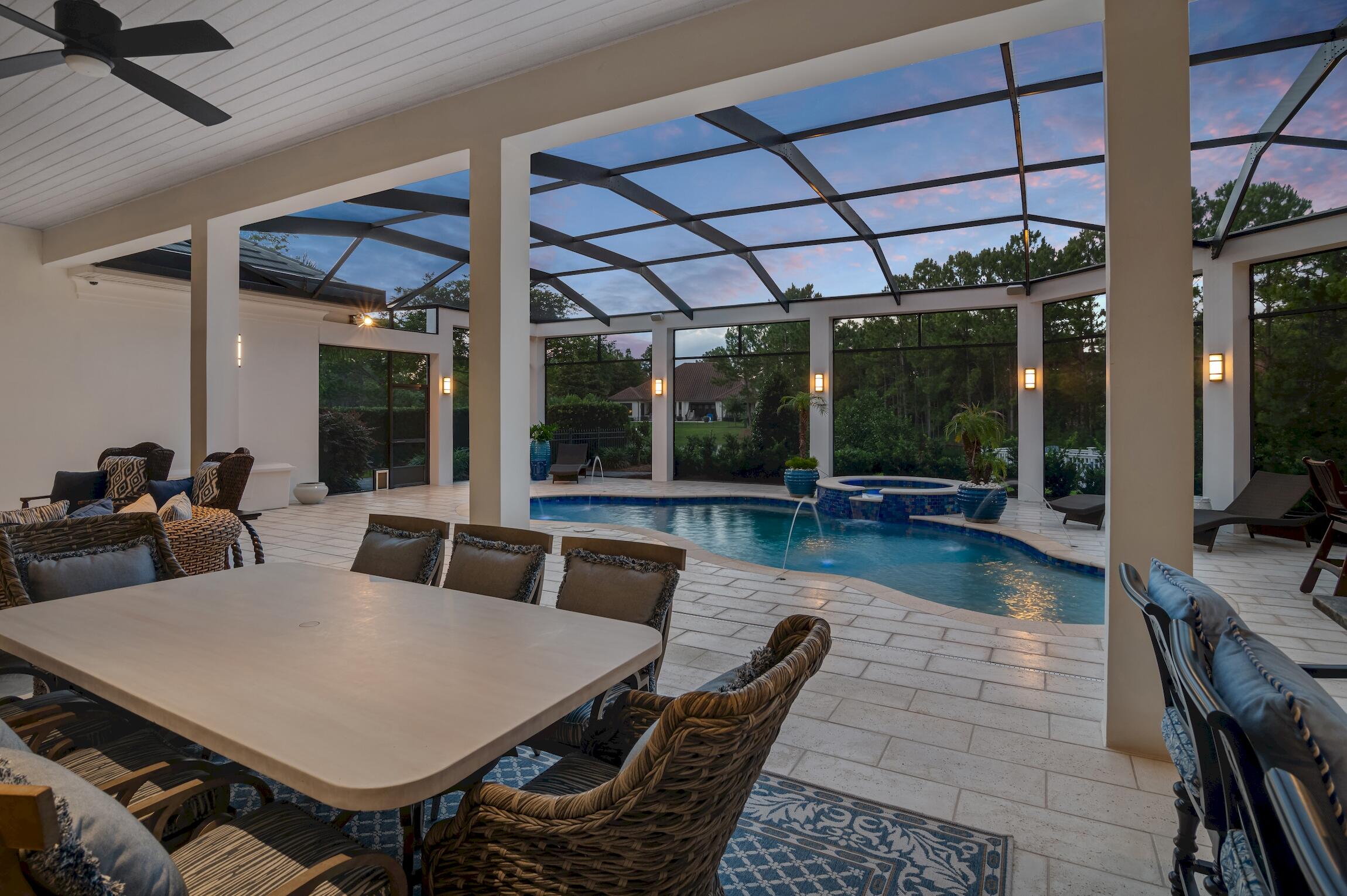 REGATTA BAY - Residential