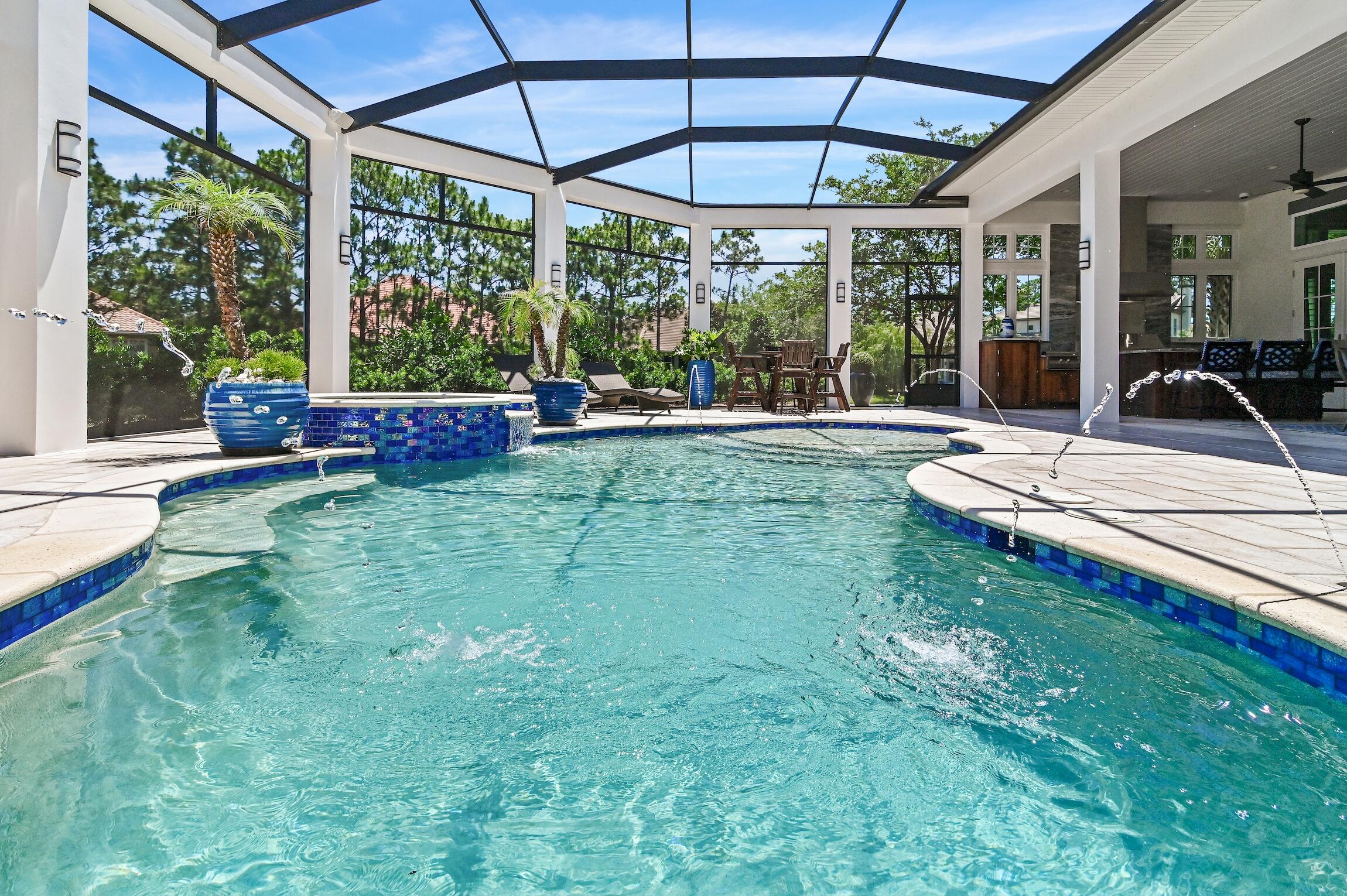 REGATTA BAY - Residential