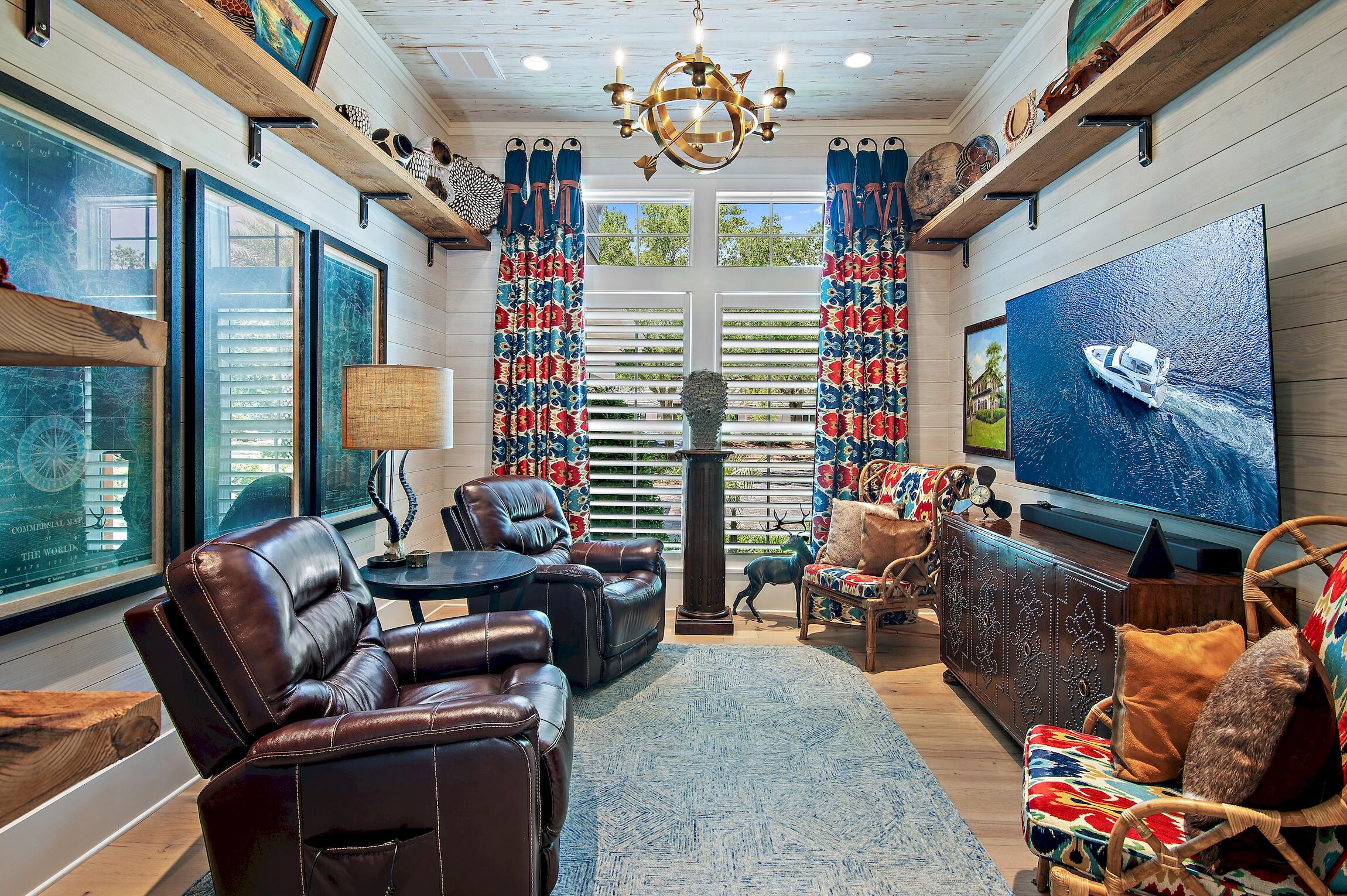 REGATTA BAY - Residential