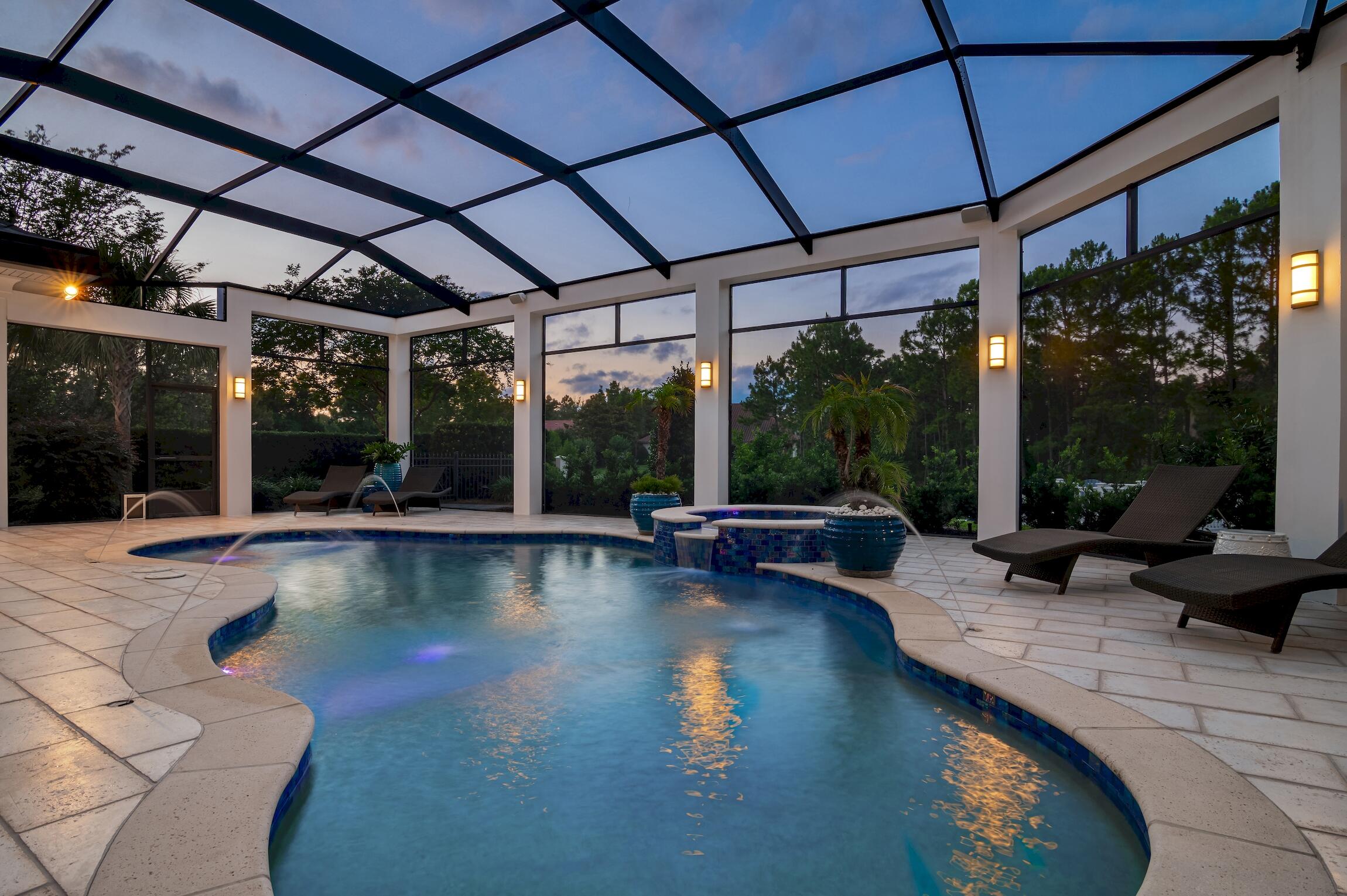 REGATTA BAY - Residential