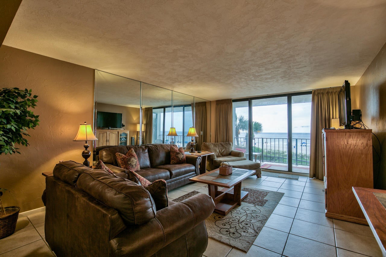 EDGEWATER TOWER 3 - Residential