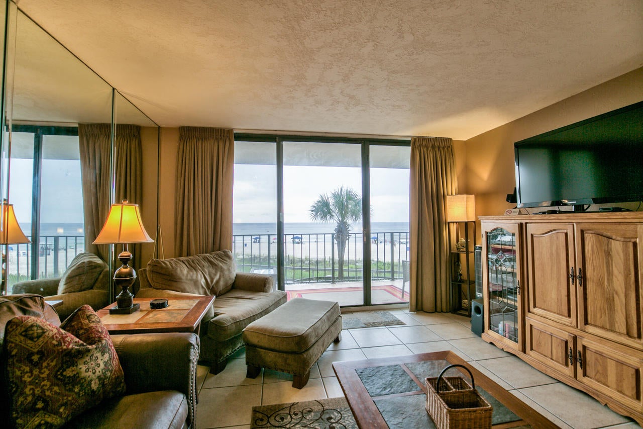 EDGEWATER TOWER 3 - Residential