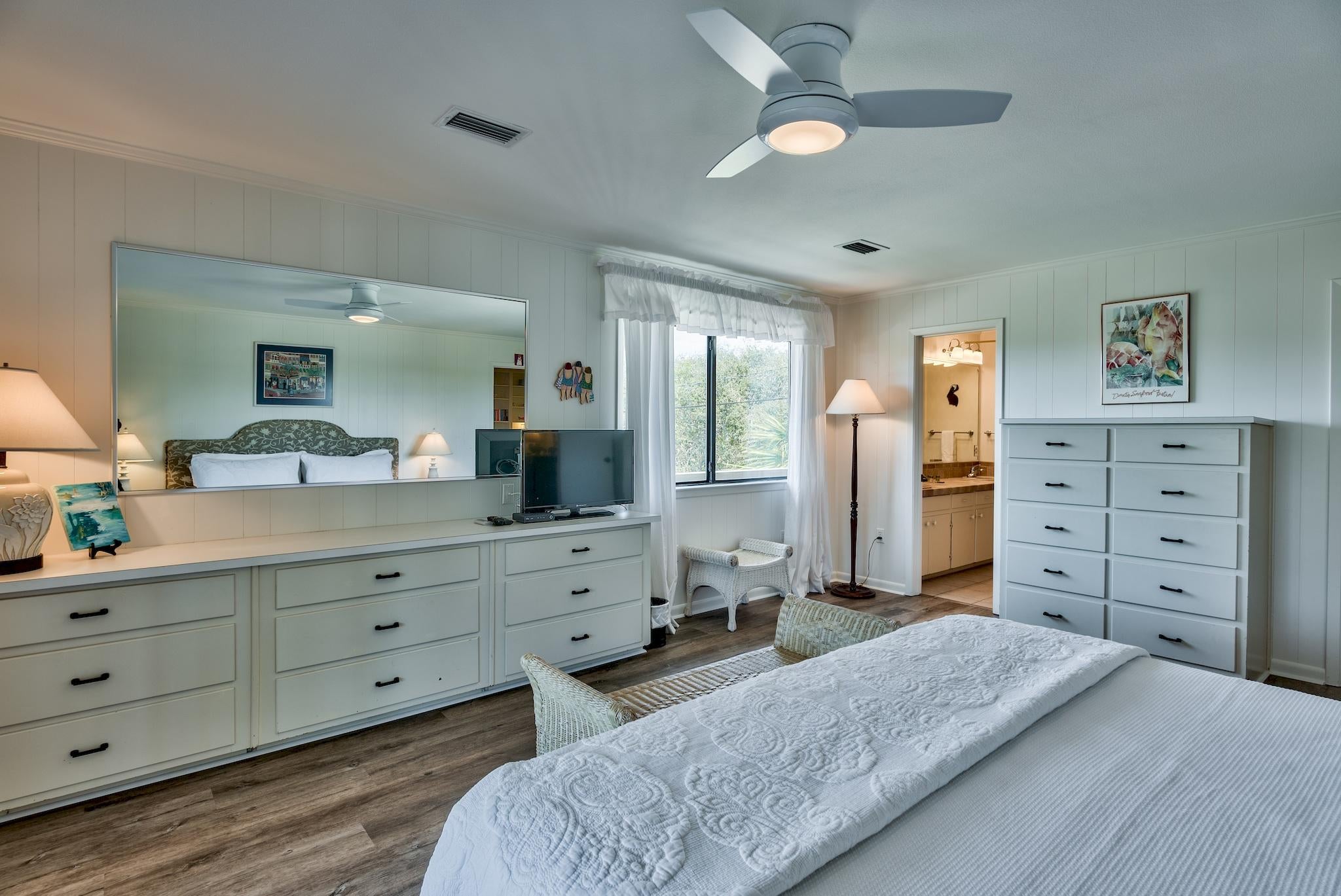 BEACH HIGHLANDS - Residential