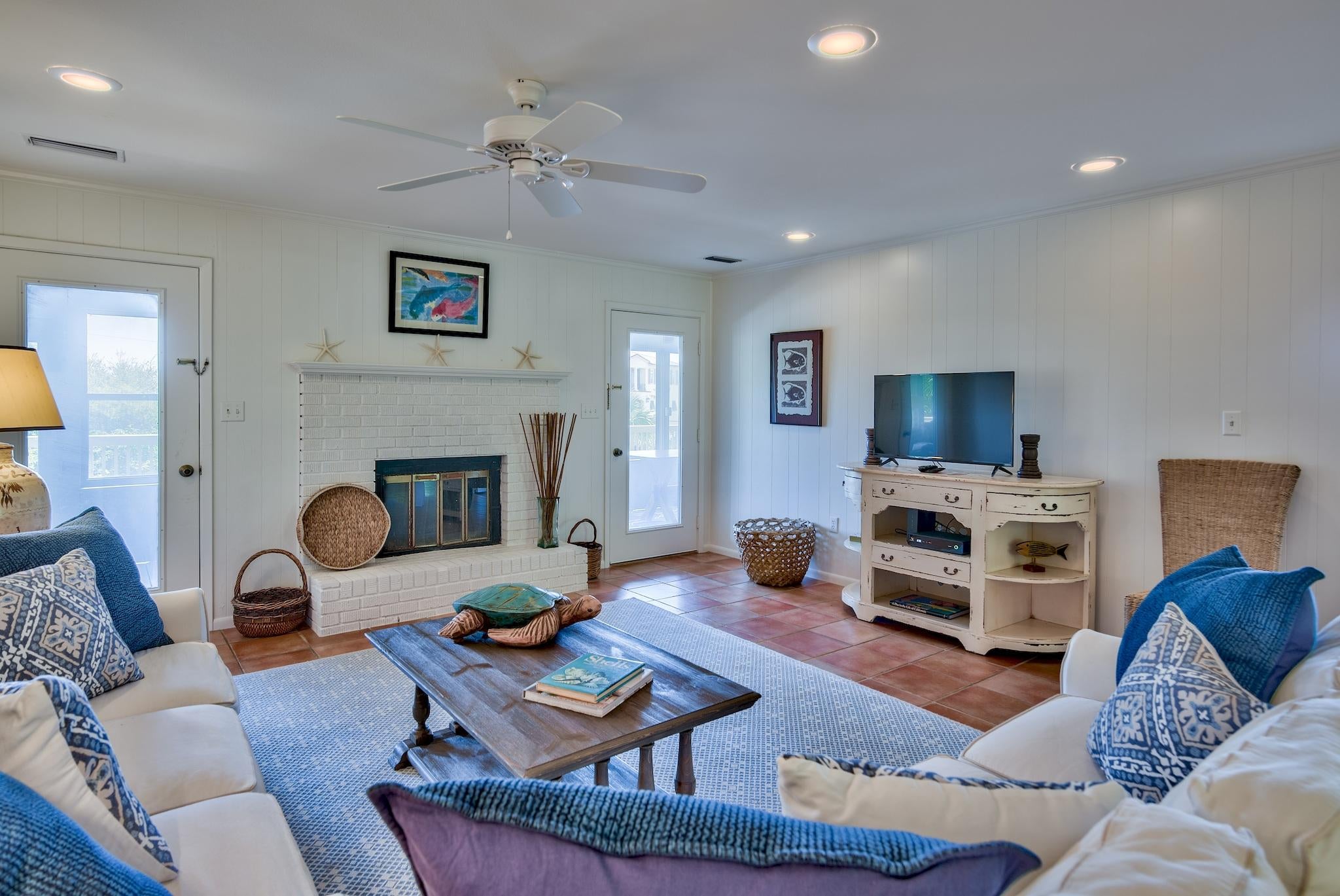 BEACH HIGHLANDS - Residential
