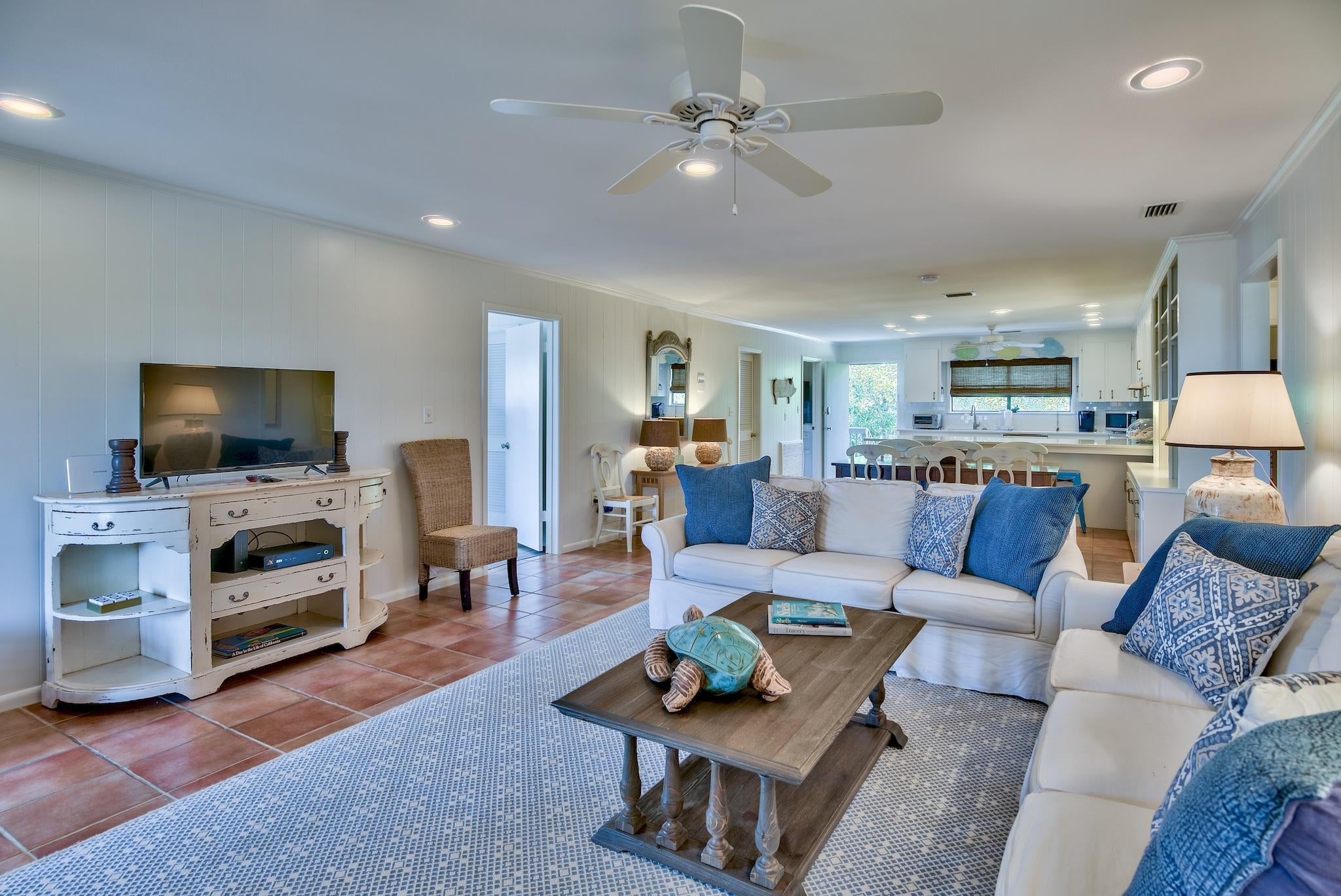 BEACH HIGHLANDS - Residential