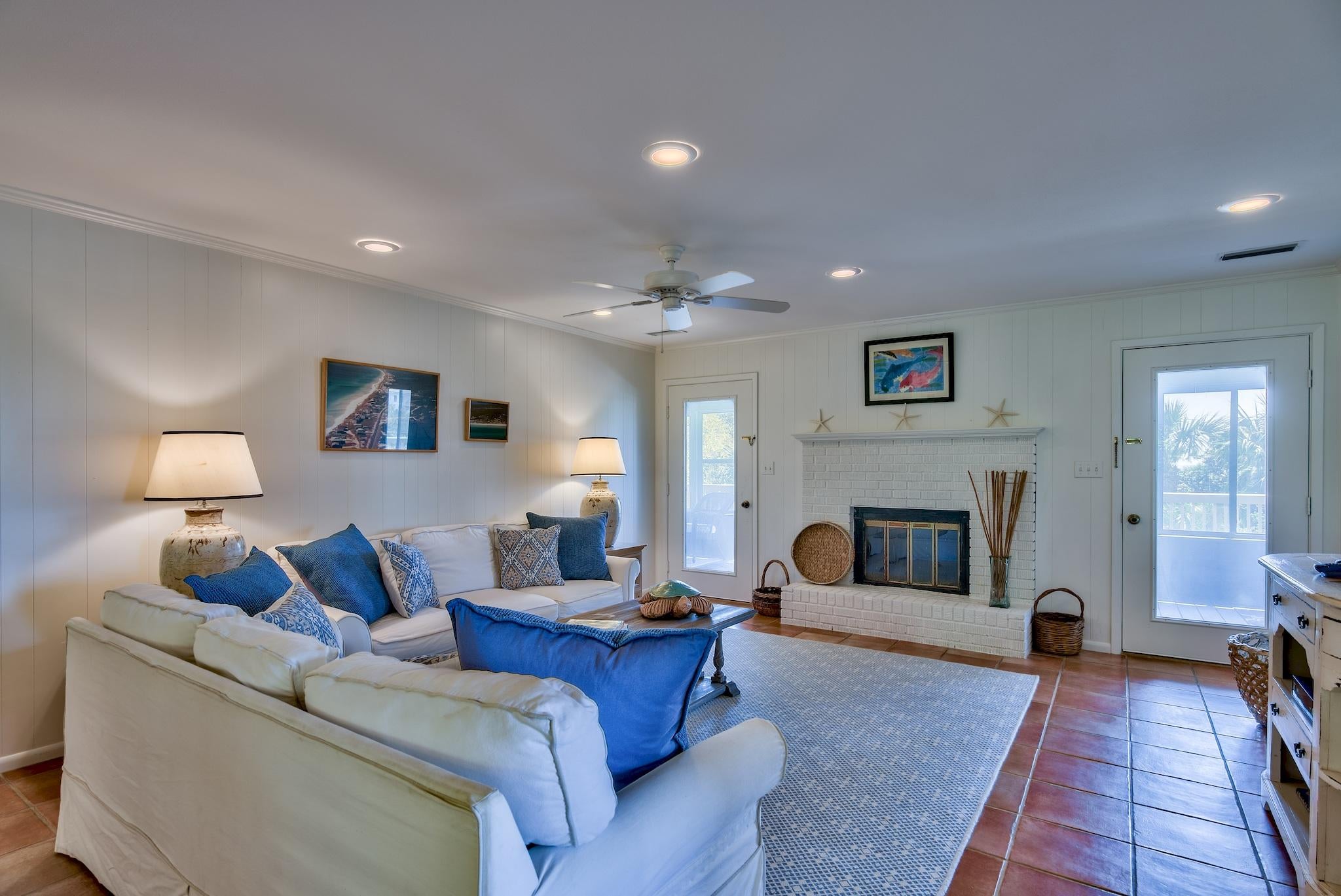 BEACH HIGHLANDS - Residential
