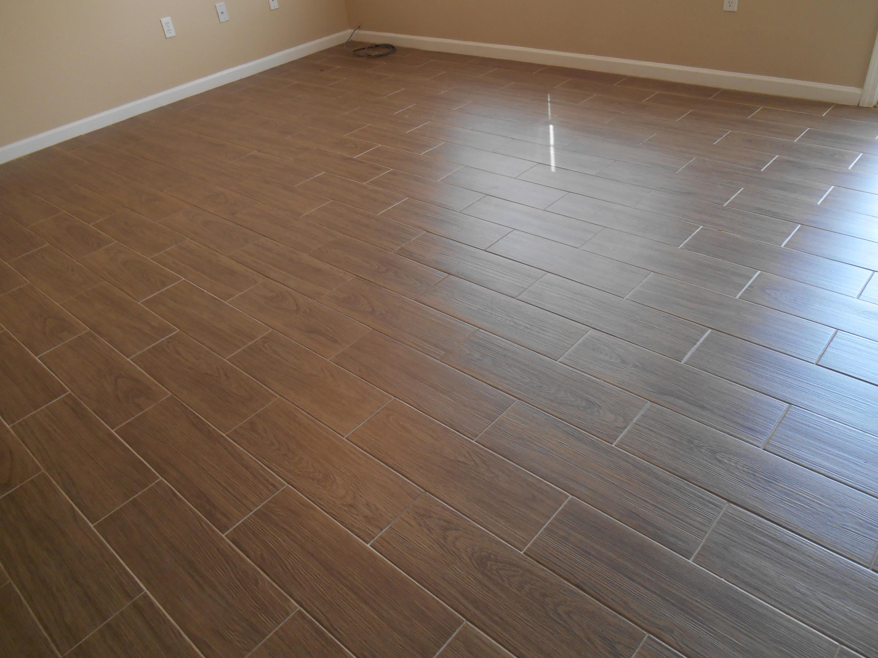 ROLLING PINES - Residential Lease