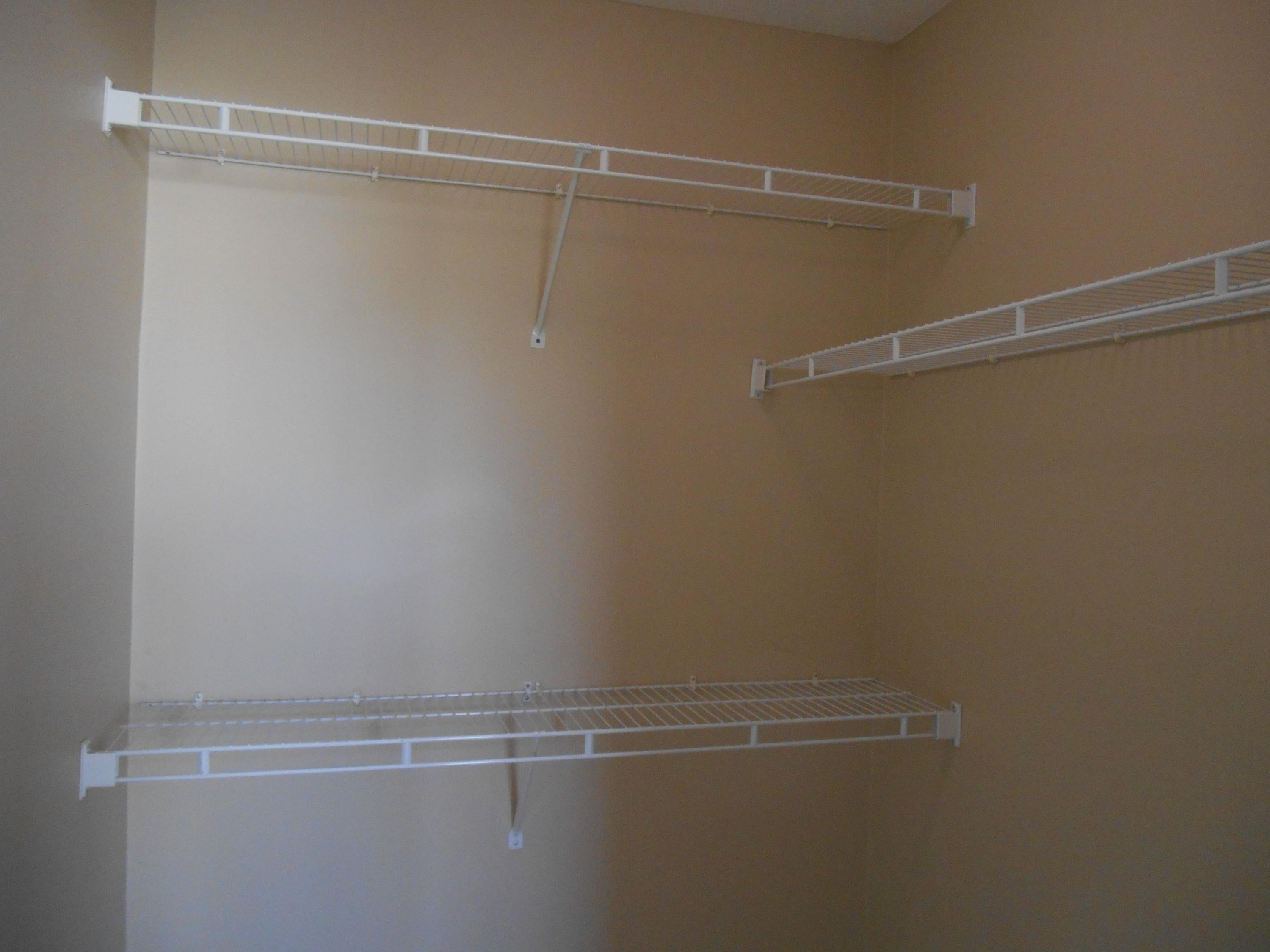 ROLLING PINES - Residential Lease